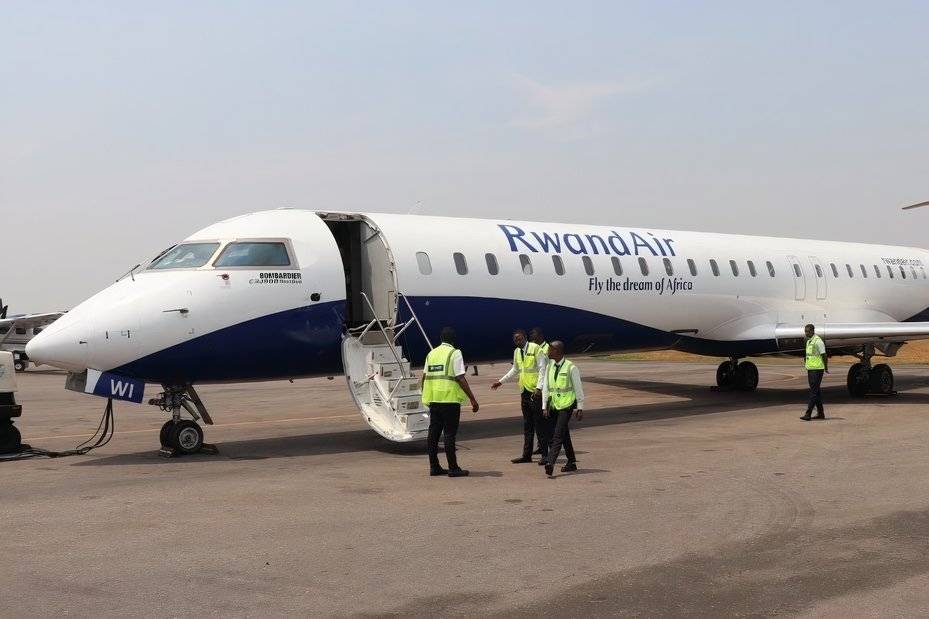 Ending Soon: The World’s Longest 1-Stop CRJ900 Flights That Take Up To 6h 50m