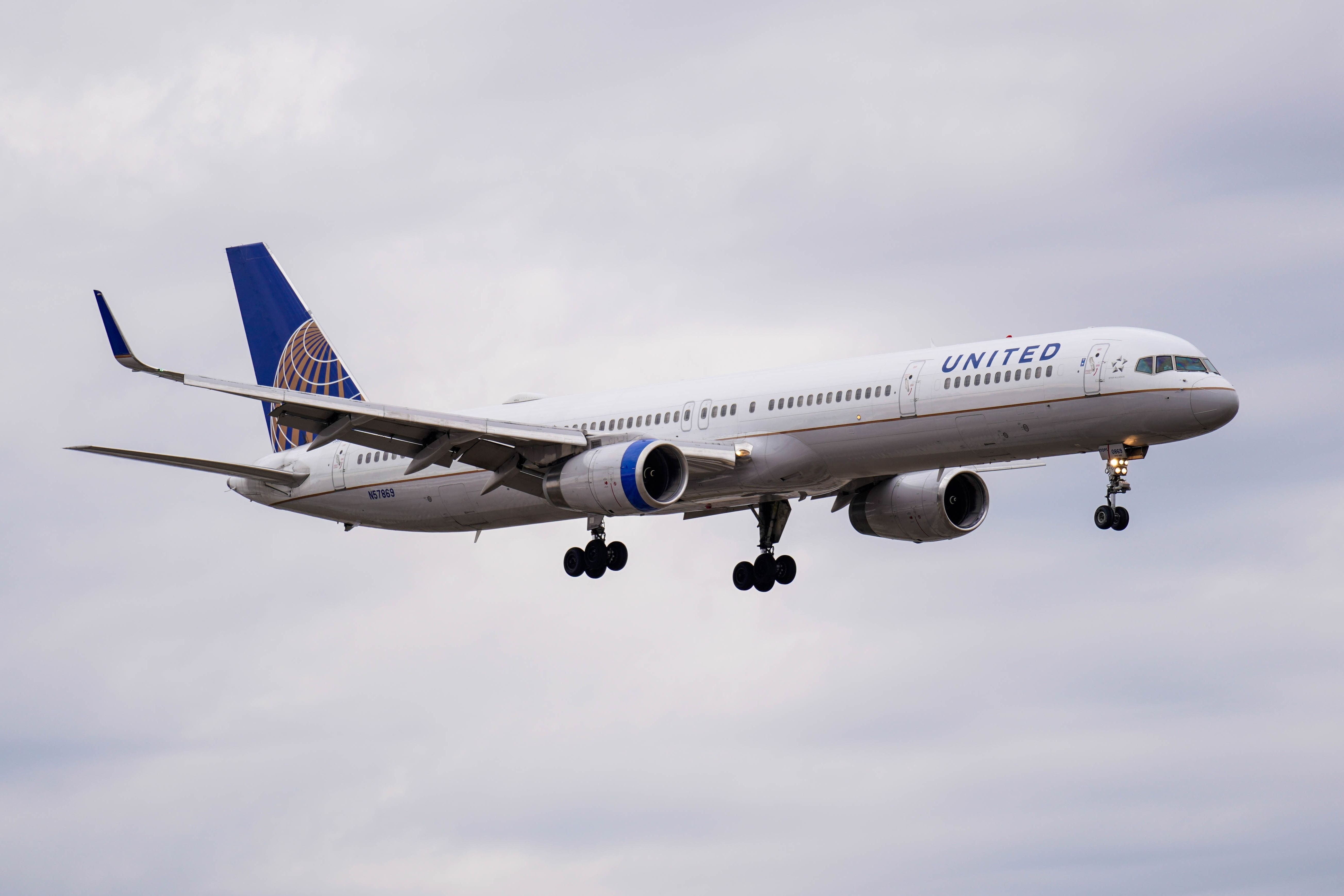 Another United Airlines Boeing 757-300 Mechanical Issue Prompts