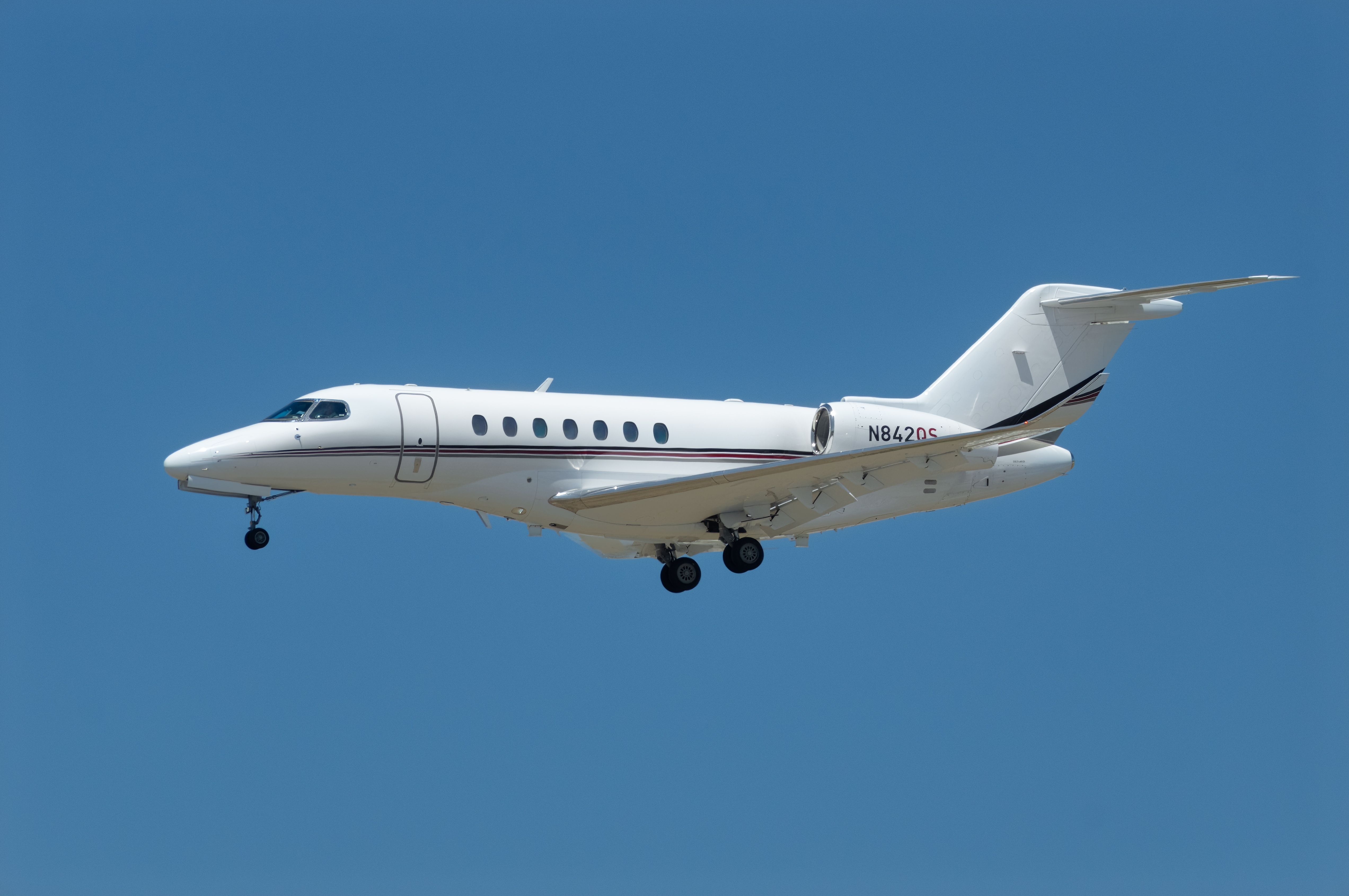 Stratos Jets Begins Accepting Cryptocurrency For Private Jet Charters