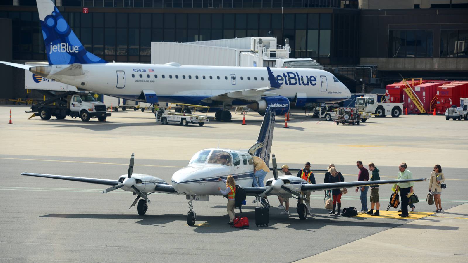 You Can Now Earn And Spend JetBlue TrueBlue Points On Cape Air Flights