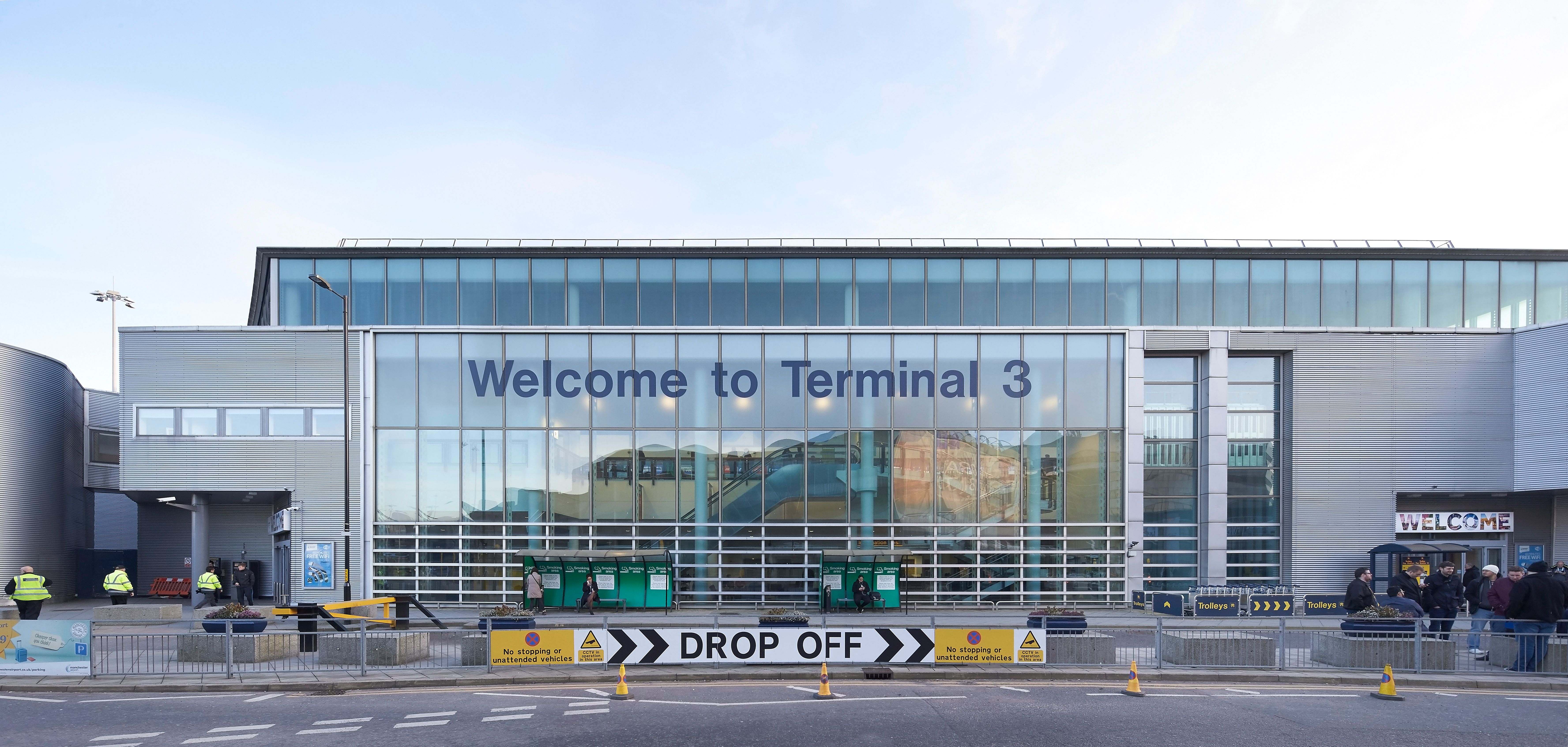 How To Navigate Manchester Airport Like A Pro
