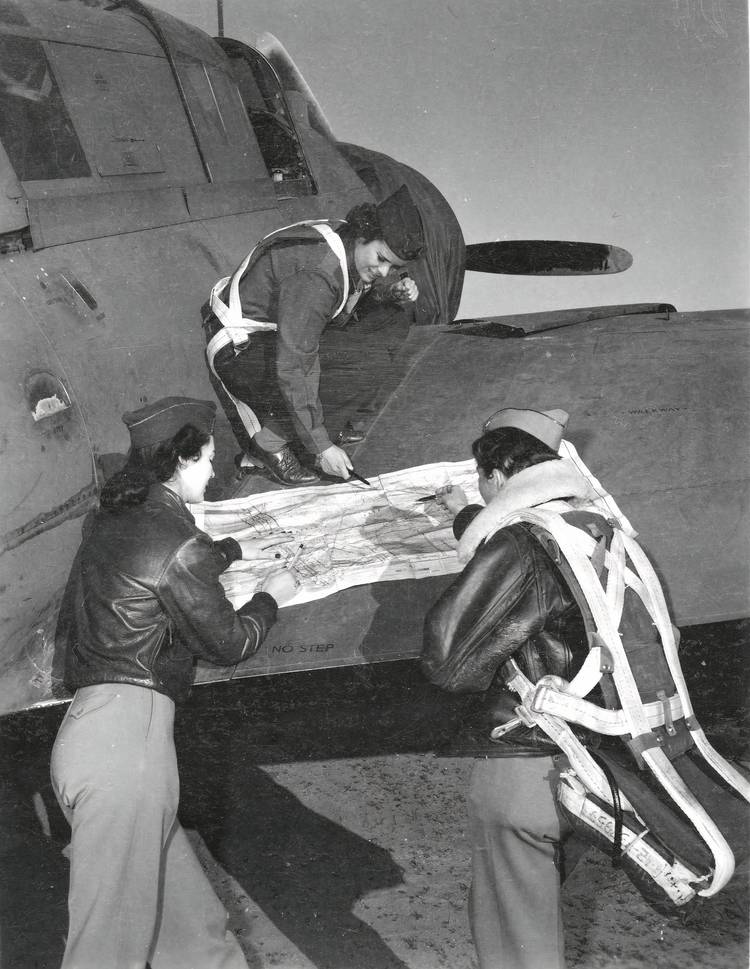WASPS In WWII: The Contributions Of USAAF Women Pilots In Testing ...