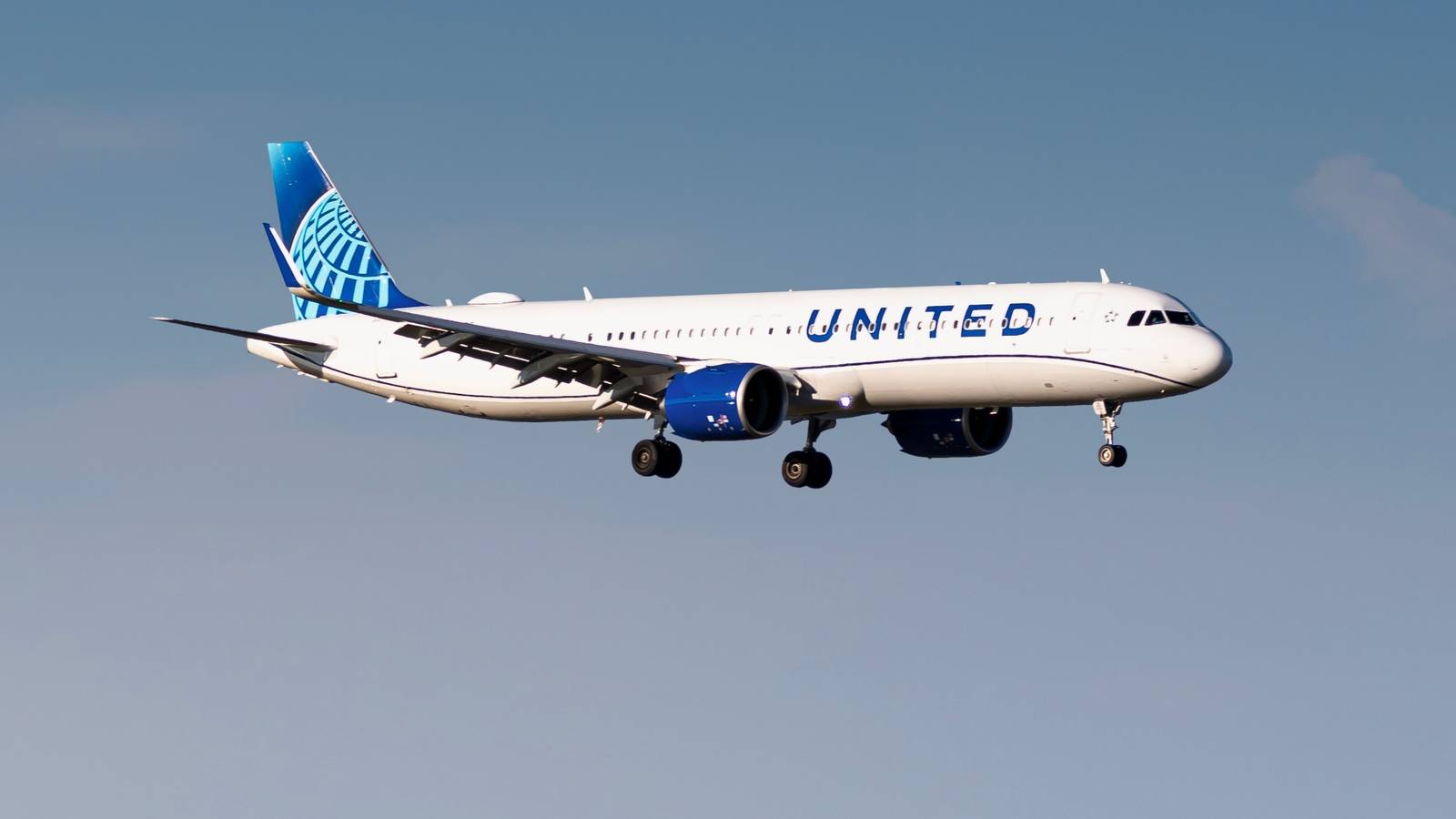 United Airlines Leases 20 Airbus A321neos From SMBC