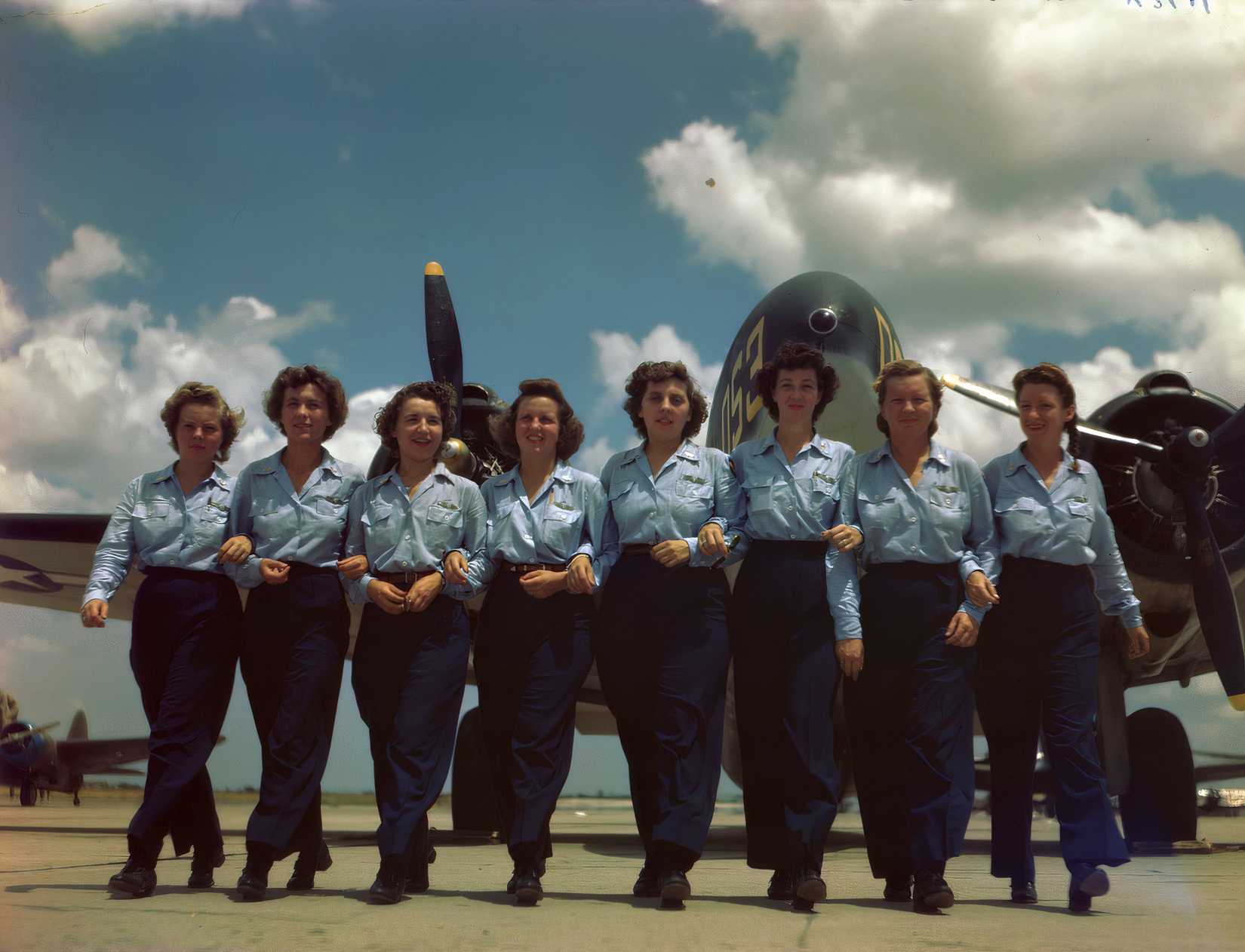 WASPS In WWII: The Contributions Of USAAF Women Pilots In Testing ...