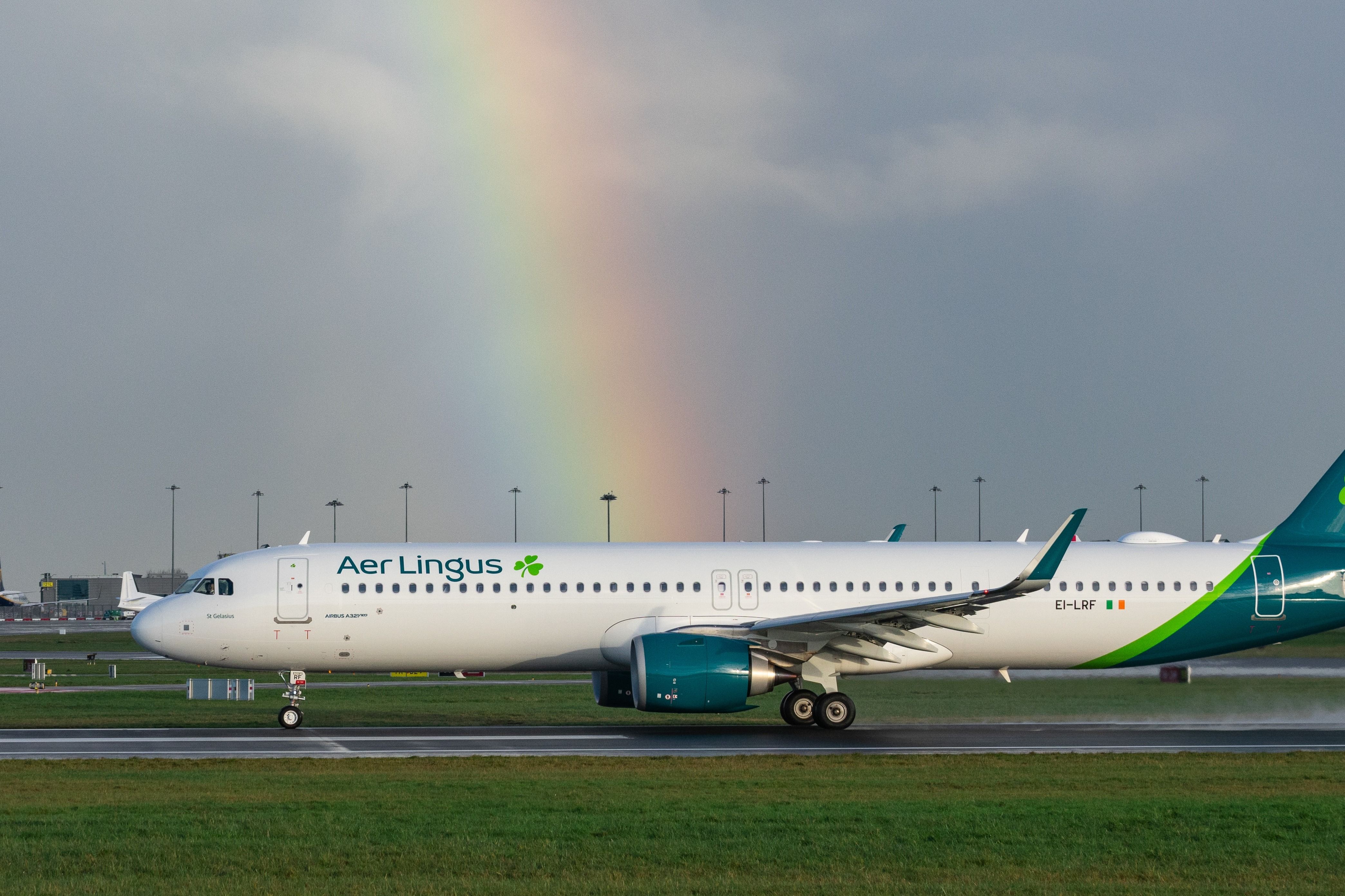 Aer Lingus Will Ground 1 Airbus A330 & Scale Back A320s As It Tackles Costs & Impact Of Dublin Airport Passenger Cap