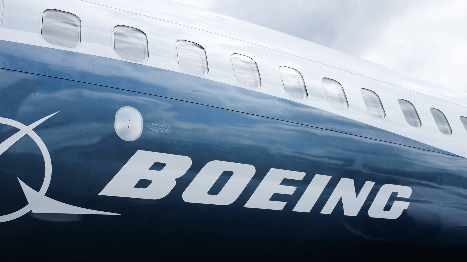 Will The Boeing 797 Be A Narrowbody Or Widebody?