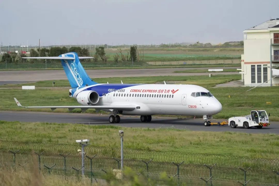 COMAC To Rebrand ARJ21 Aircraft As C909