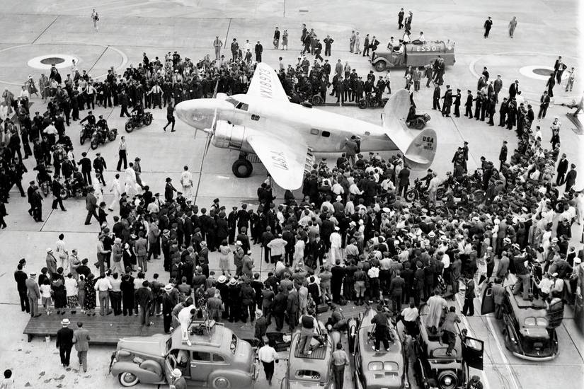 Early Autopilot Solutions & How They Evolved Into Today's Systems
