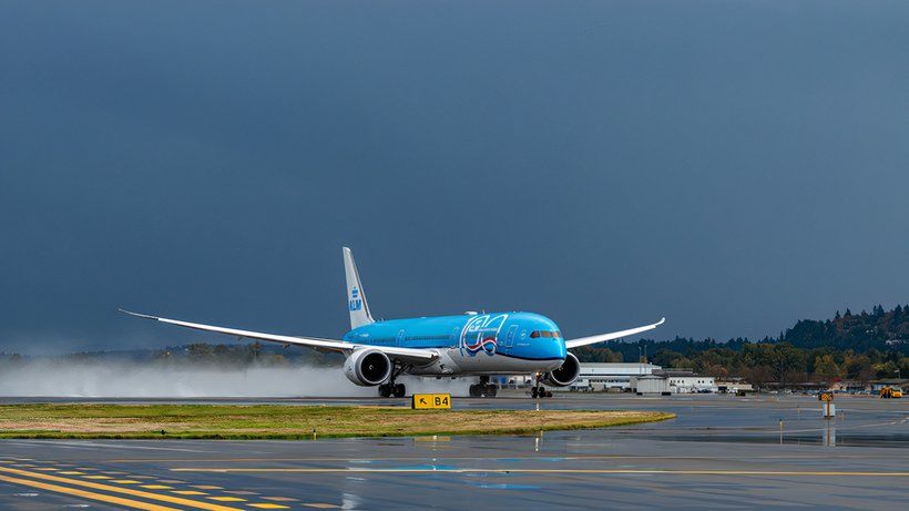 Pig Stench Causes KLM Boeing 787-9 To Divert To Bermuda