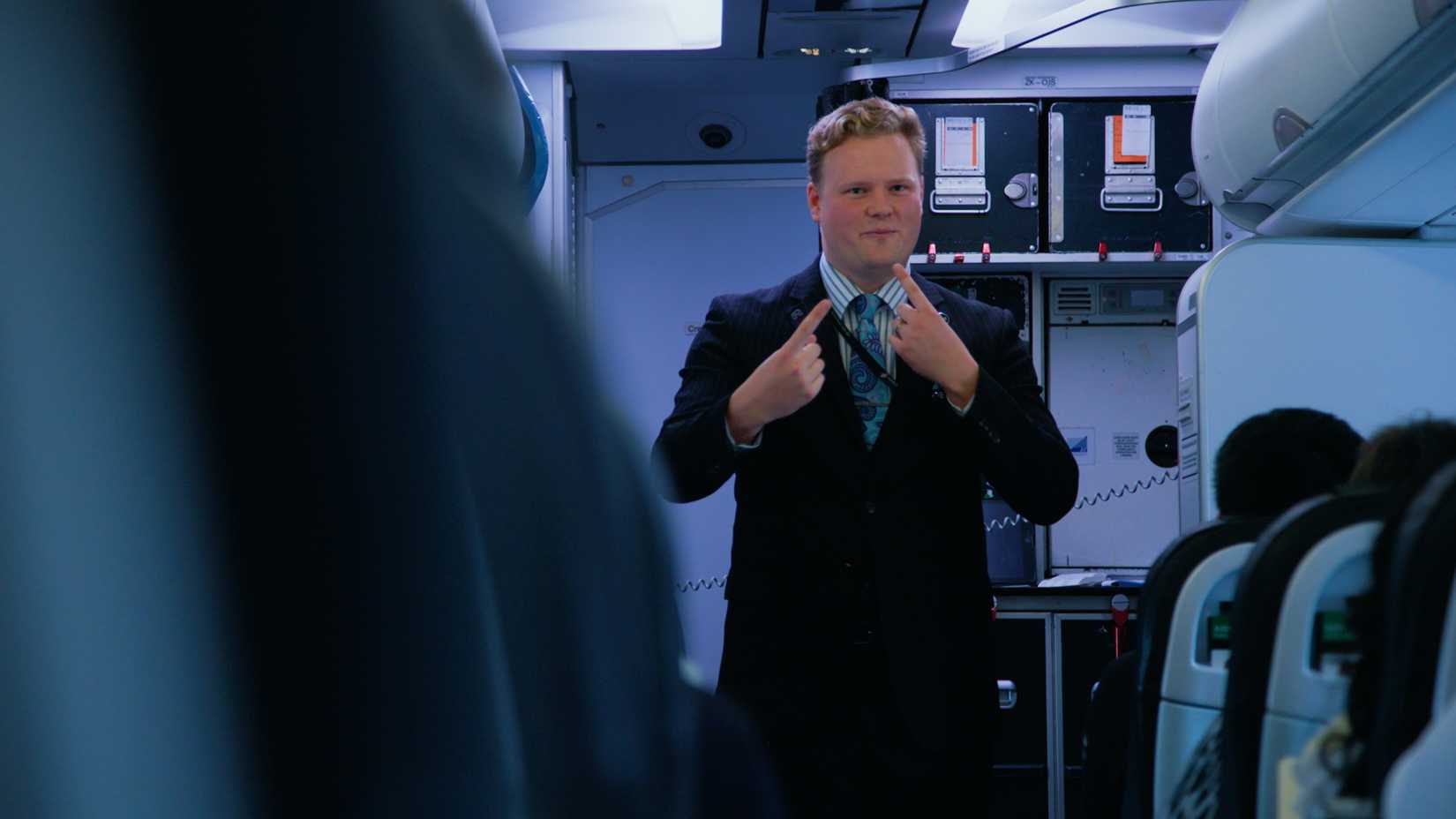 5 Airlines & Airports Using Sign Language To Improve Accessibility For ...