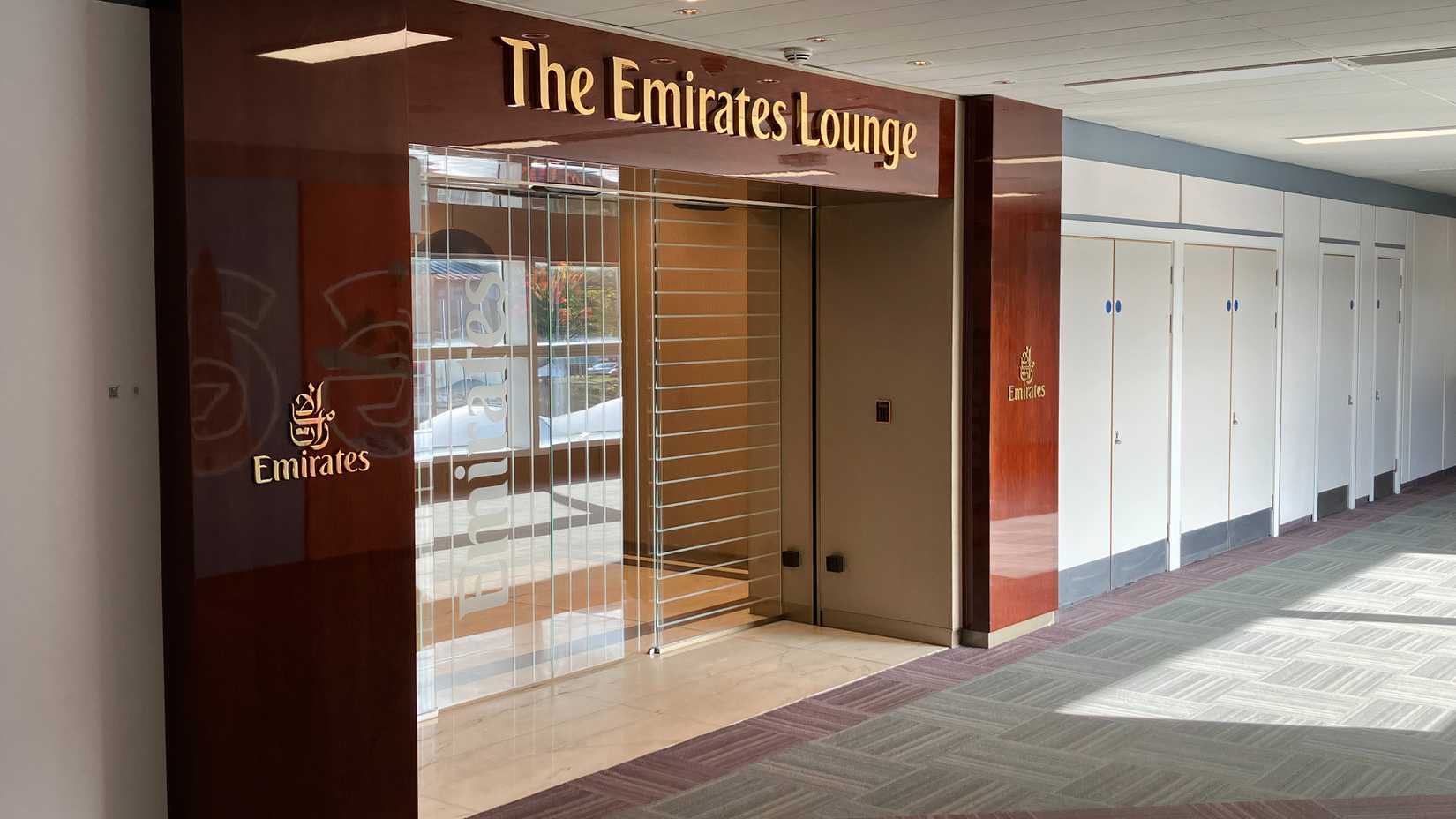 resized Glasgow_Airport_Emirates_Lounge_2023_01 (1)