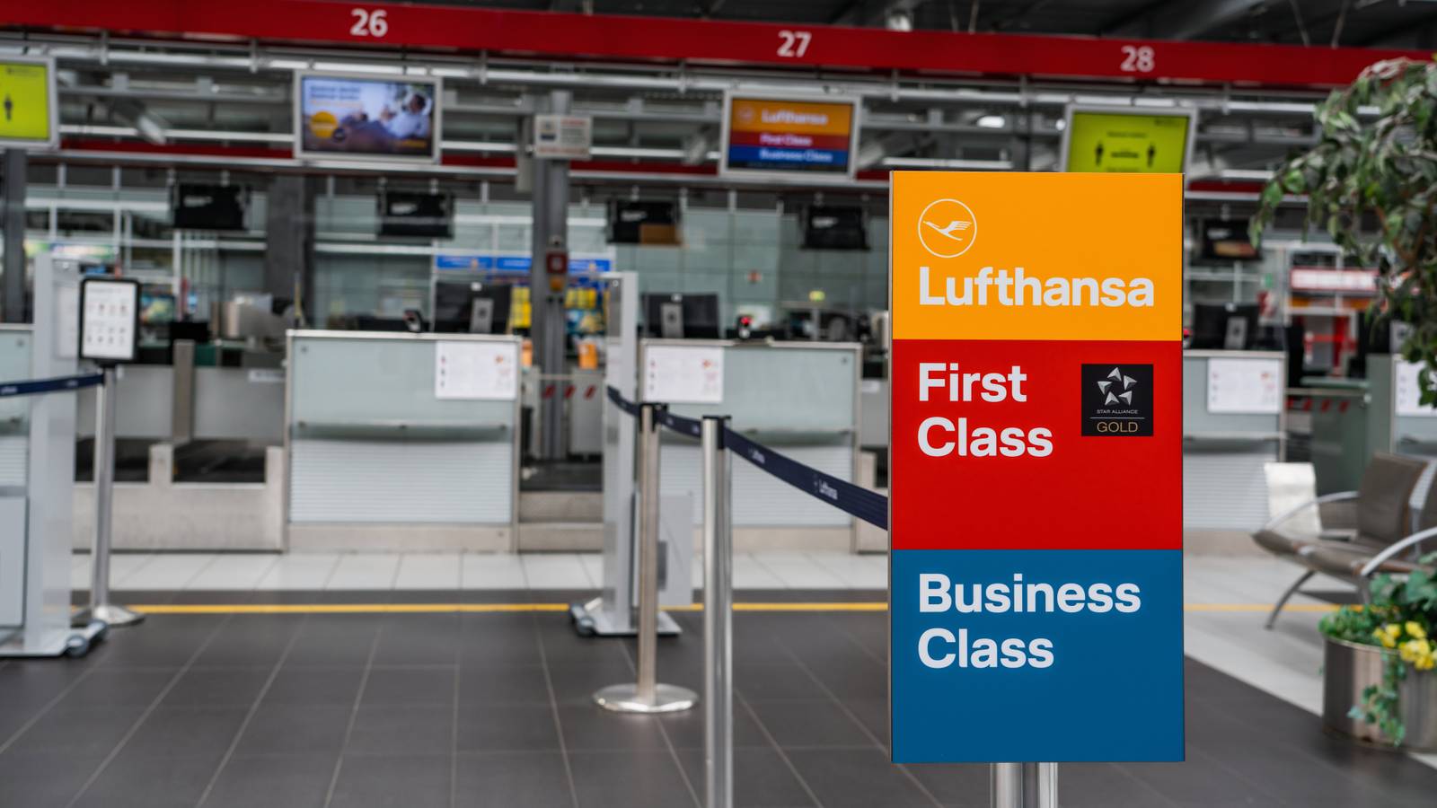 Lufthansa's Flagship First Class Check-In Delayed
