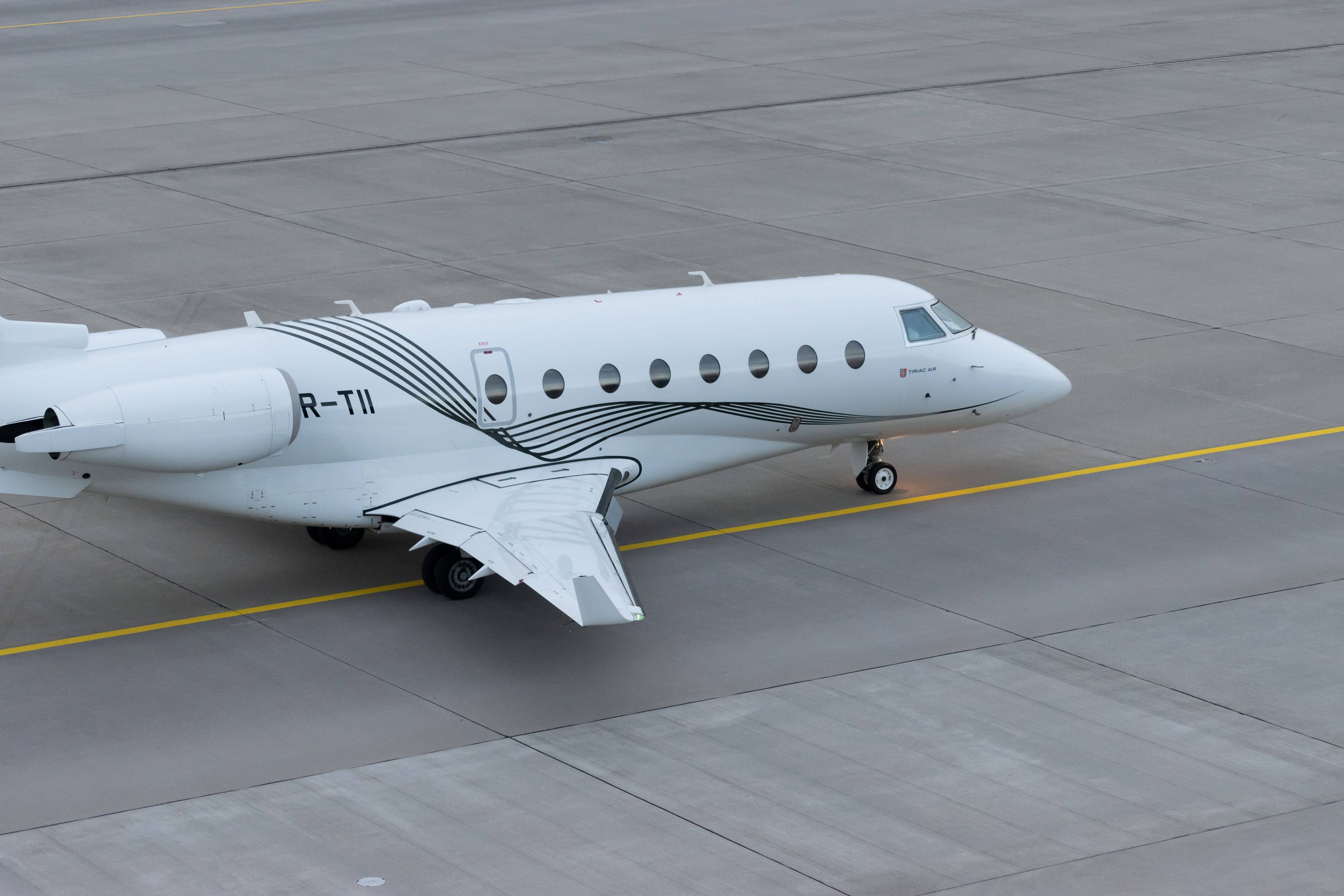 The Former Galaxy: A Look At The Gulfstream G200