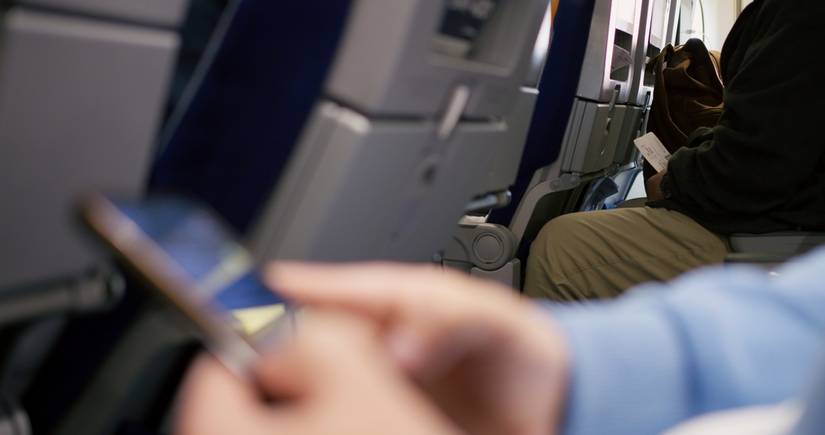 Using Airplanes Why Airplane Mode Is Important: 5 Key Reasons