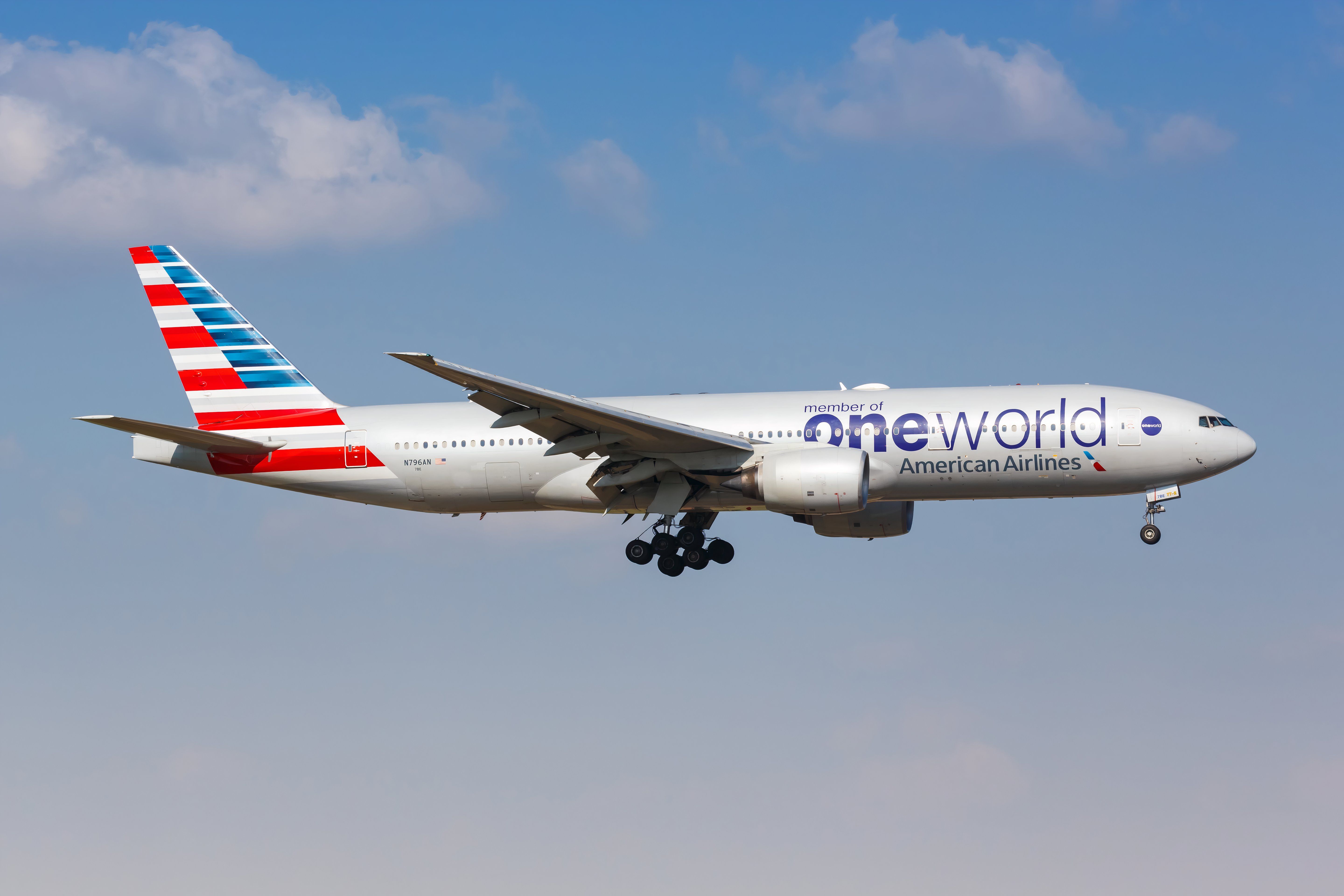 How Can You Achieve Elite Status With US Oneworld Airlines?