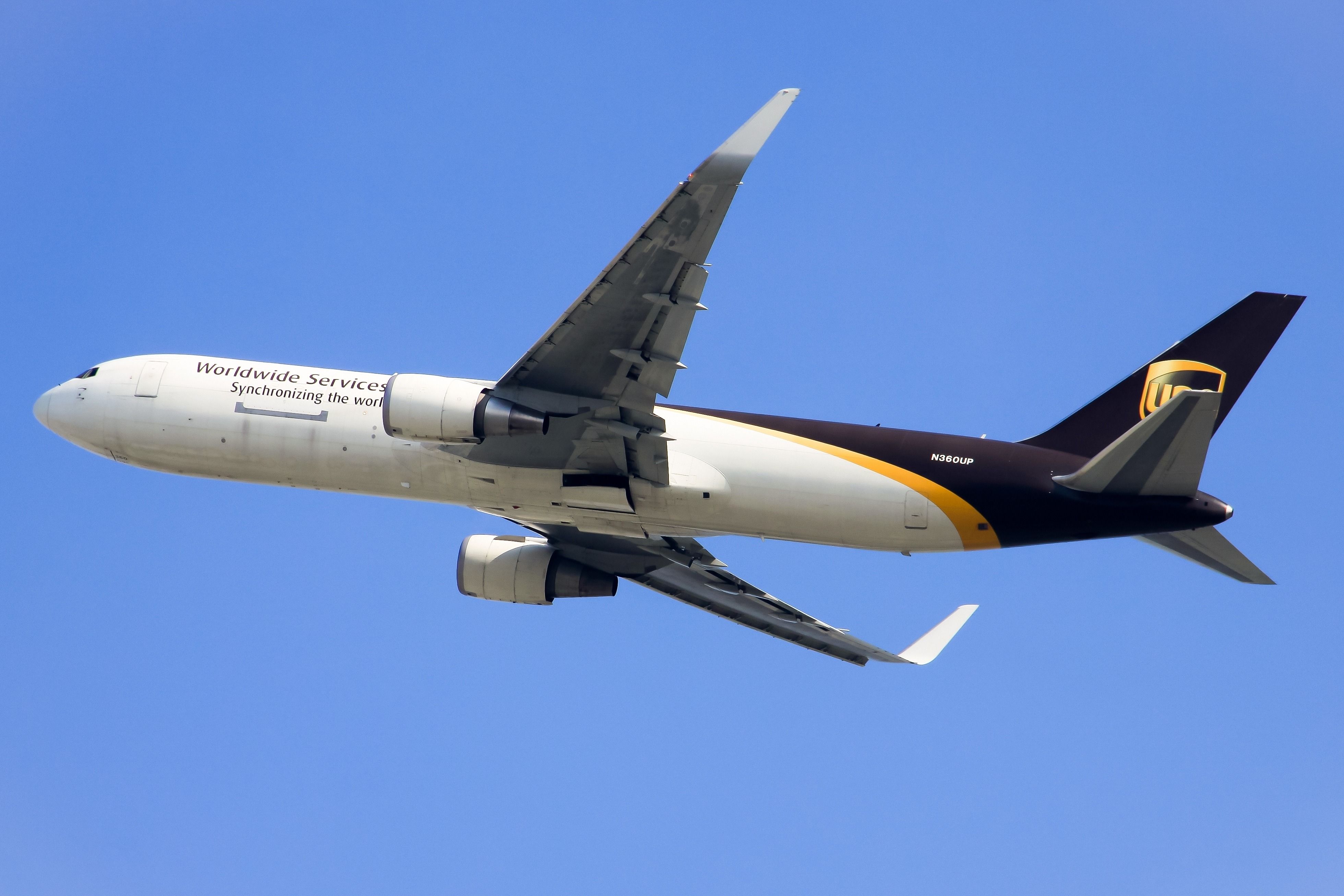 UPS Boeing 767-300F Returns To Spokane After Cargo Hold Fire Indication