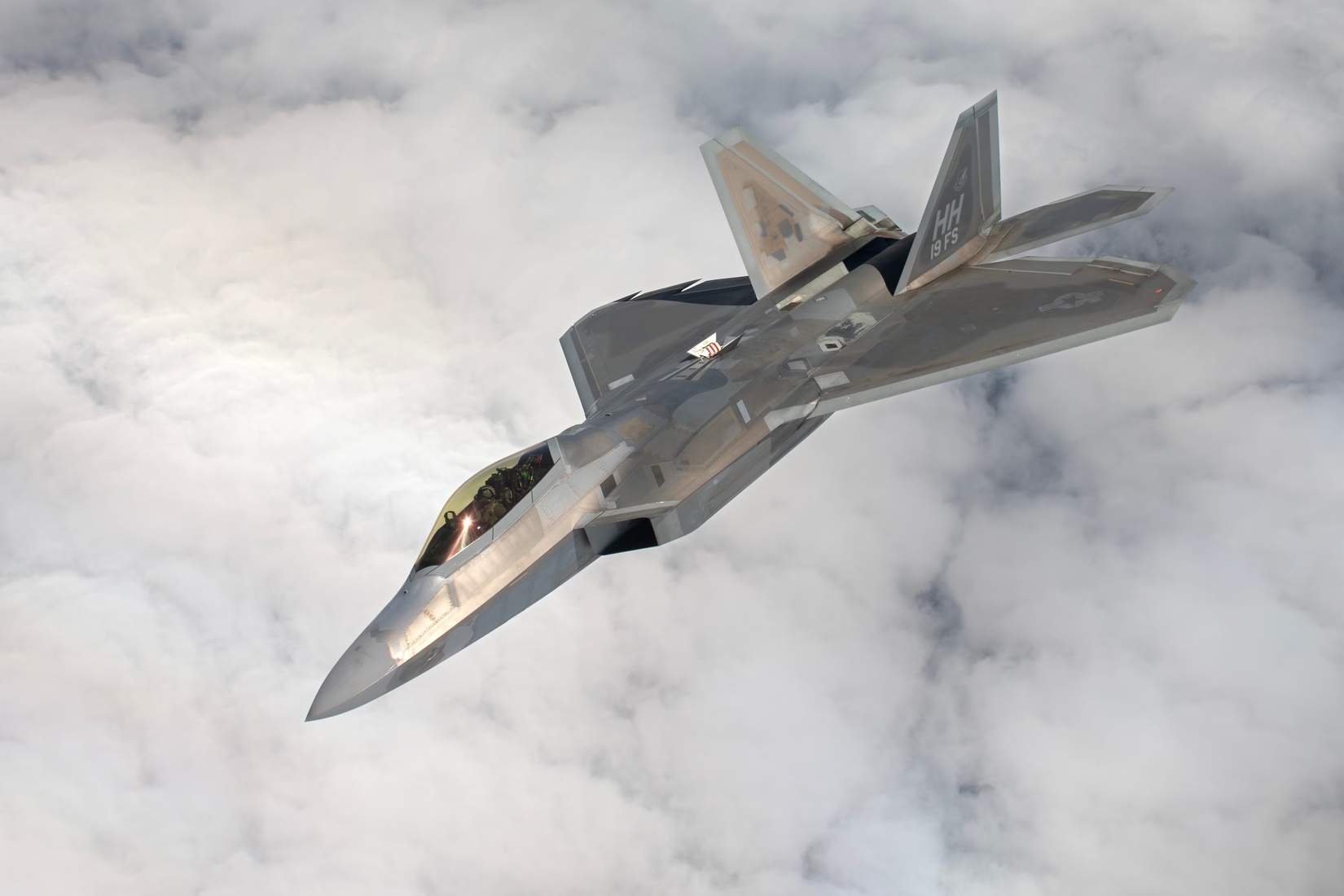 What Is The F-22 Raptor's Top Speed?