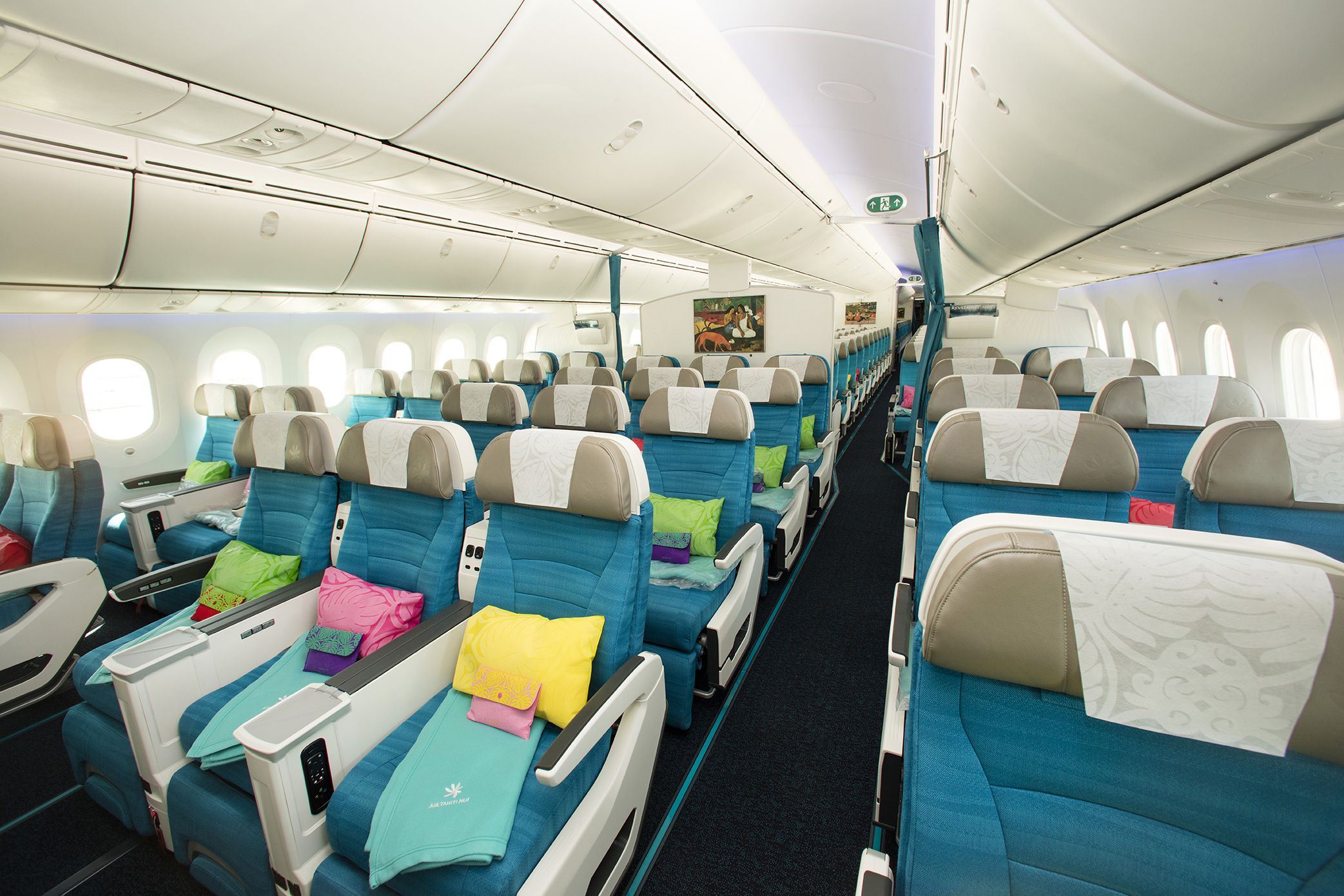Discover Air Tahiti Nui's 'Tahitian Dreamliners' Connecting Bora