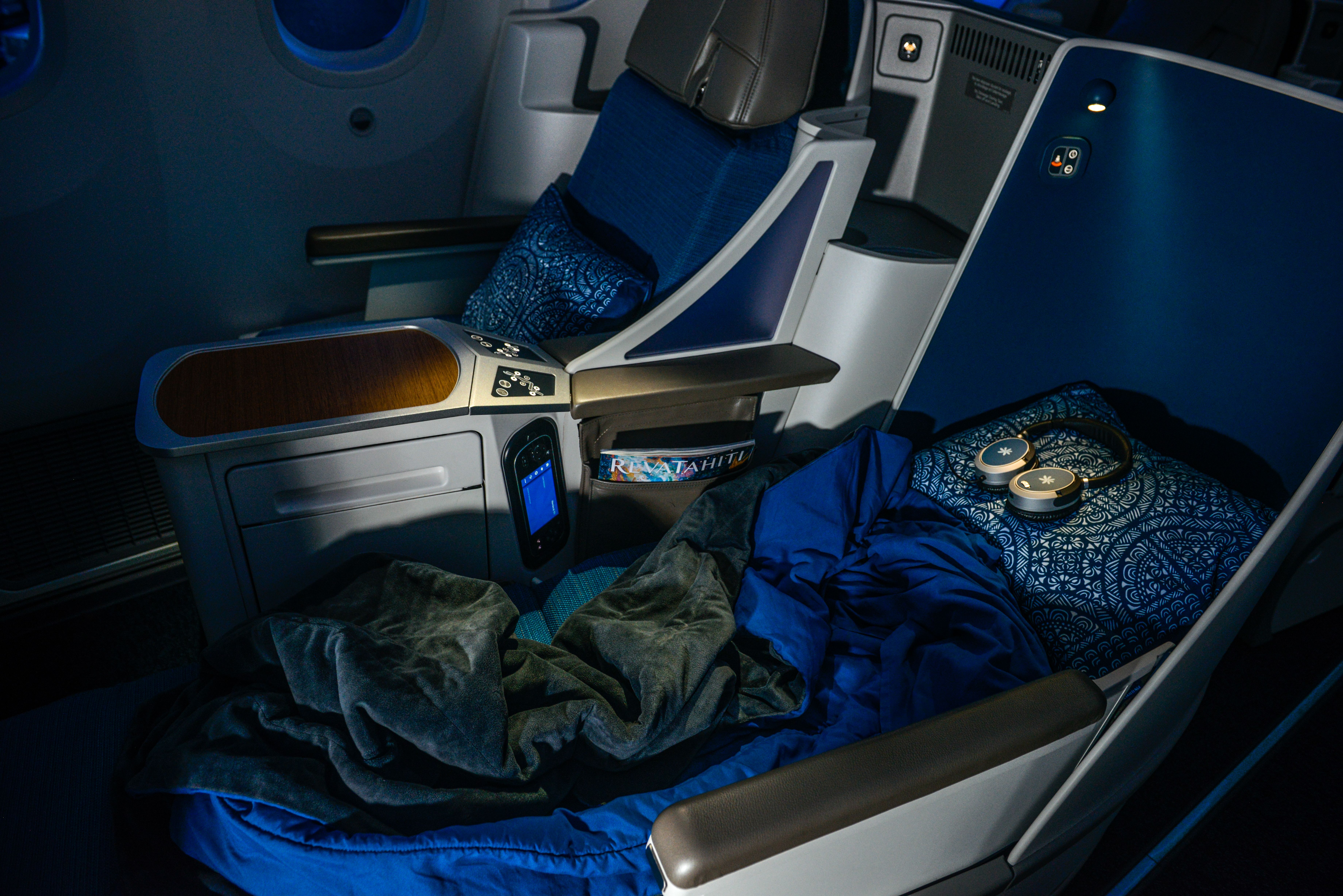 Discover Air Tahiti Nui's 'Tahitian Dreamliners' Connecting Bora