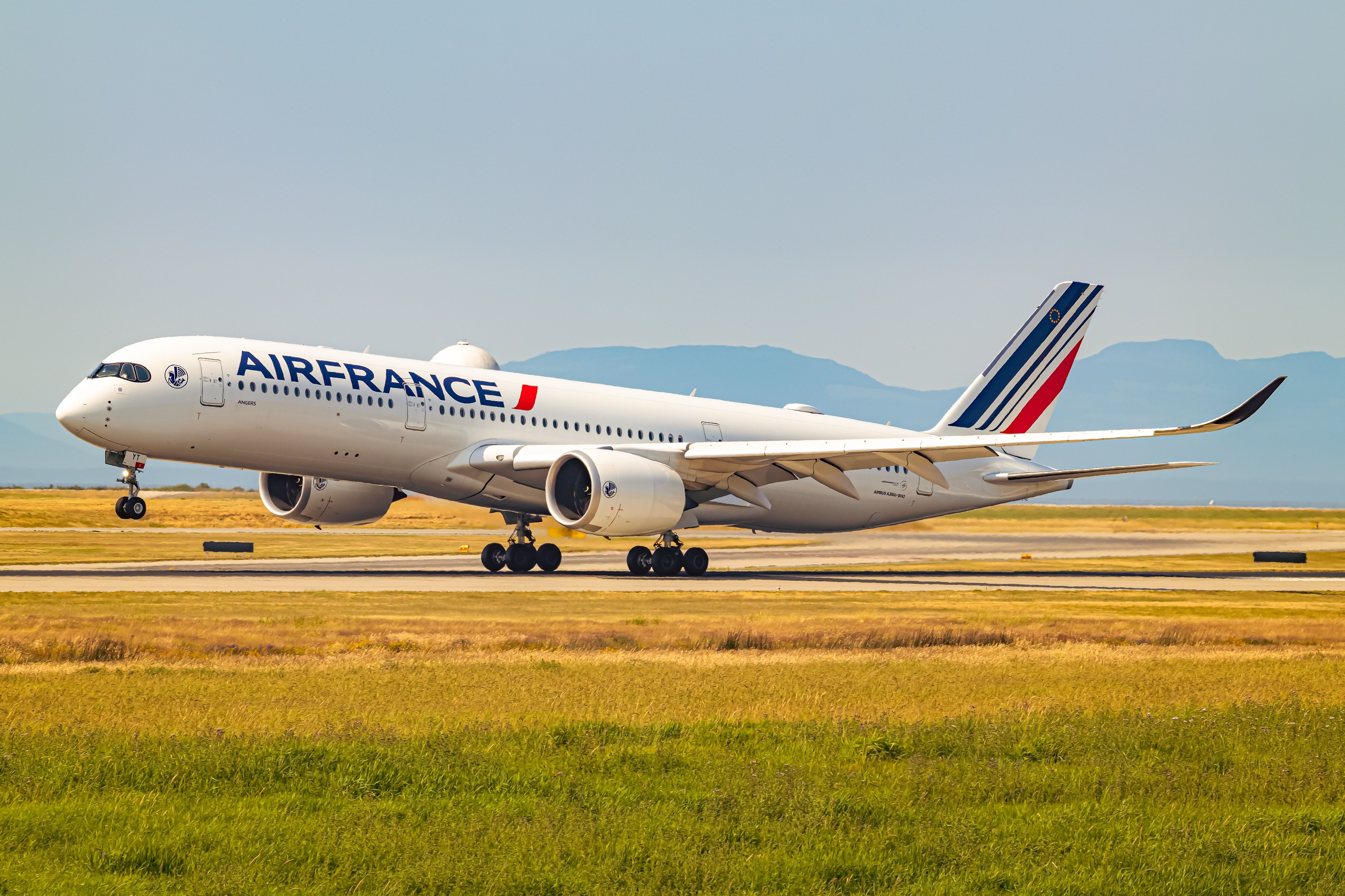 Inflight Maquette Avion A350-900 AIR France 1/200 F-HTYA en Métal