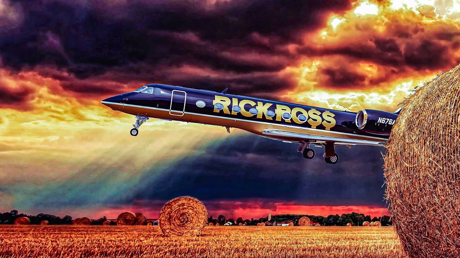 5 Cool Facts About Rick Ross' Gulfstream G550 Private Jet
