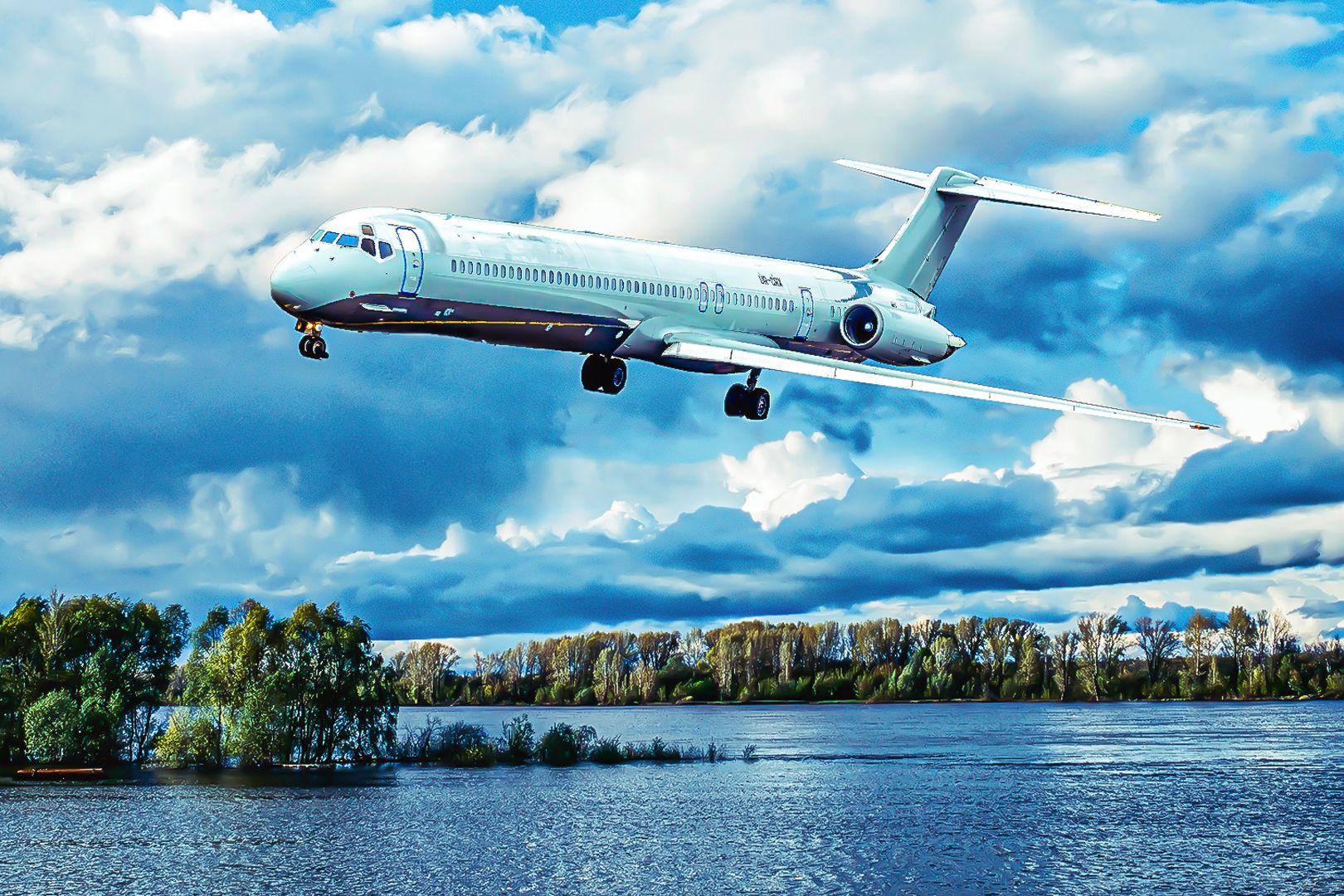 MD90 landing