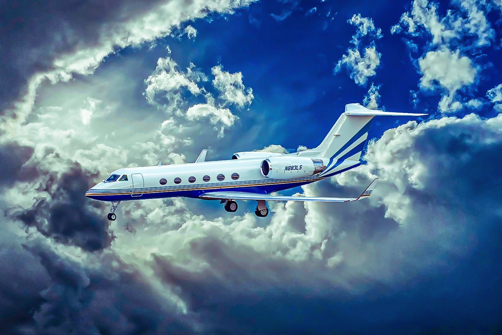 What Type Of Private Jet Does Dr. Phil Fly?