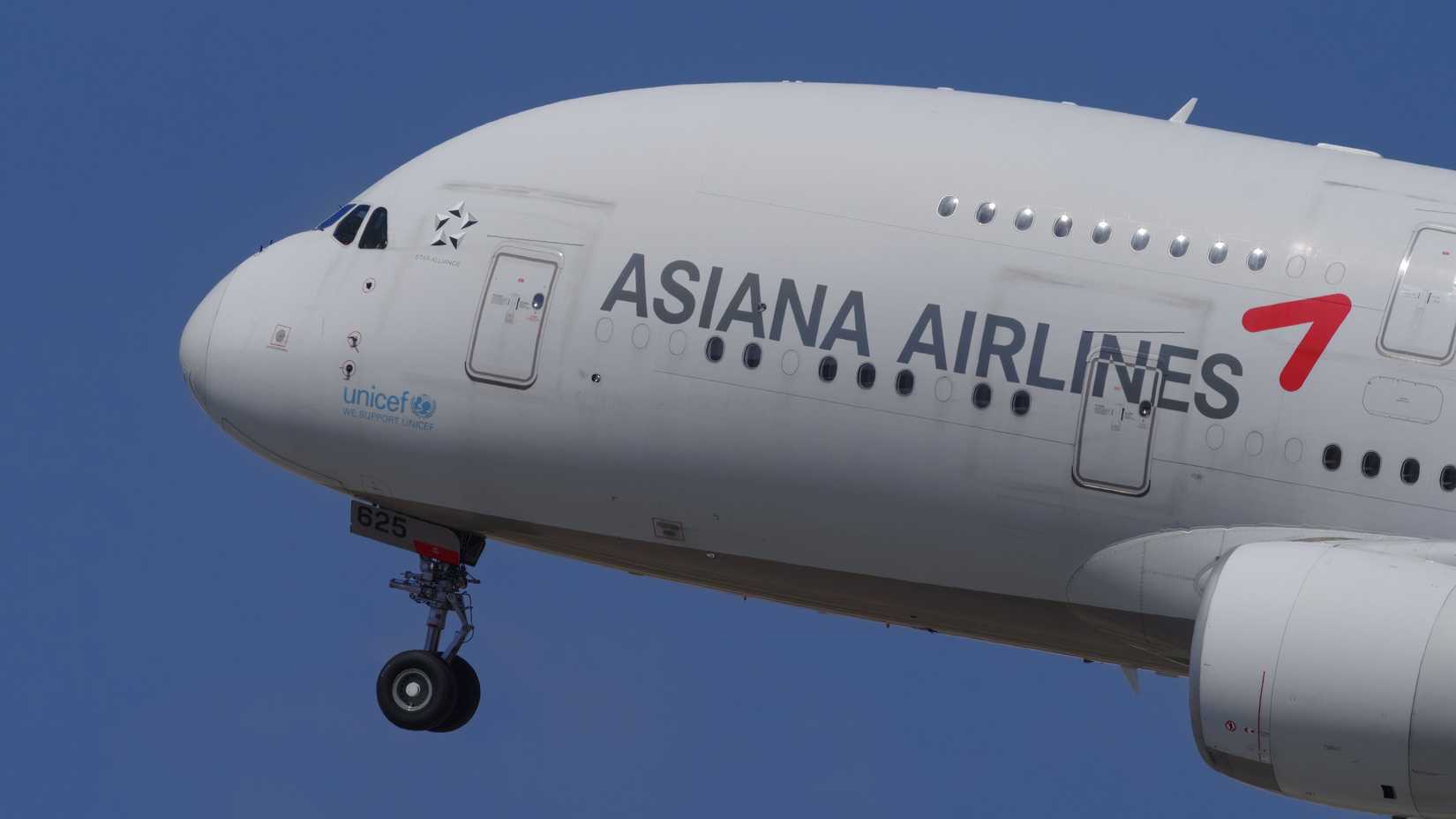 Asiana A380 in the air