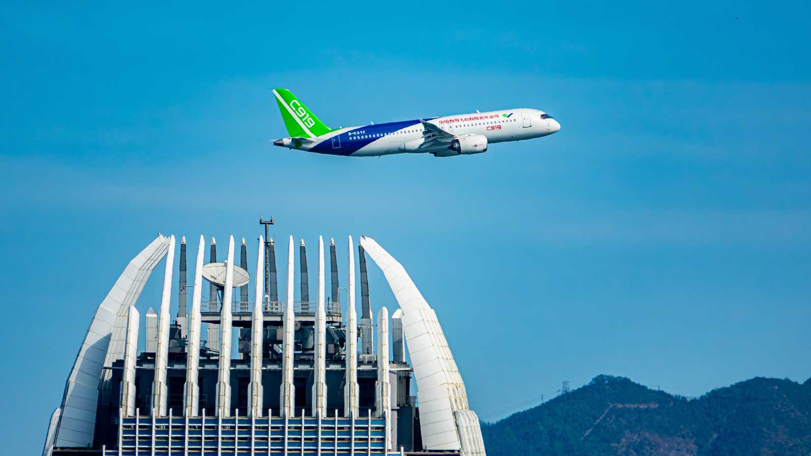 China's COMAC Plans To Build 50 C919s This Year