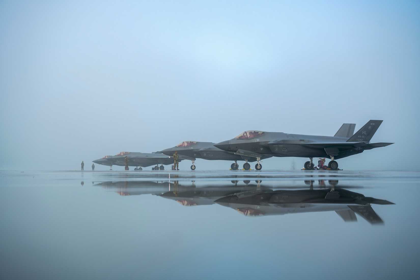 What Current Combat Jet Developments Began In The 90s?