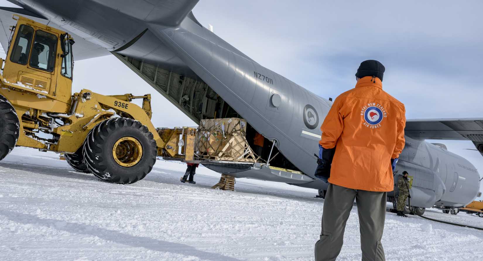What To Know About The Royal New Zealand Air Force's C-130J-30 Hercules ...