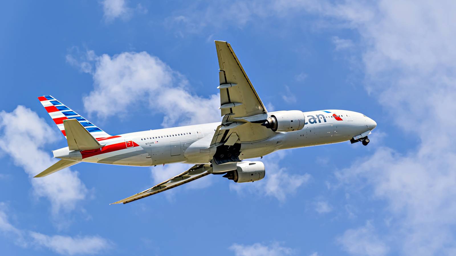American Airlines Makes Systemwide Upgrade Redemptions Easier For AAdvantage Members
