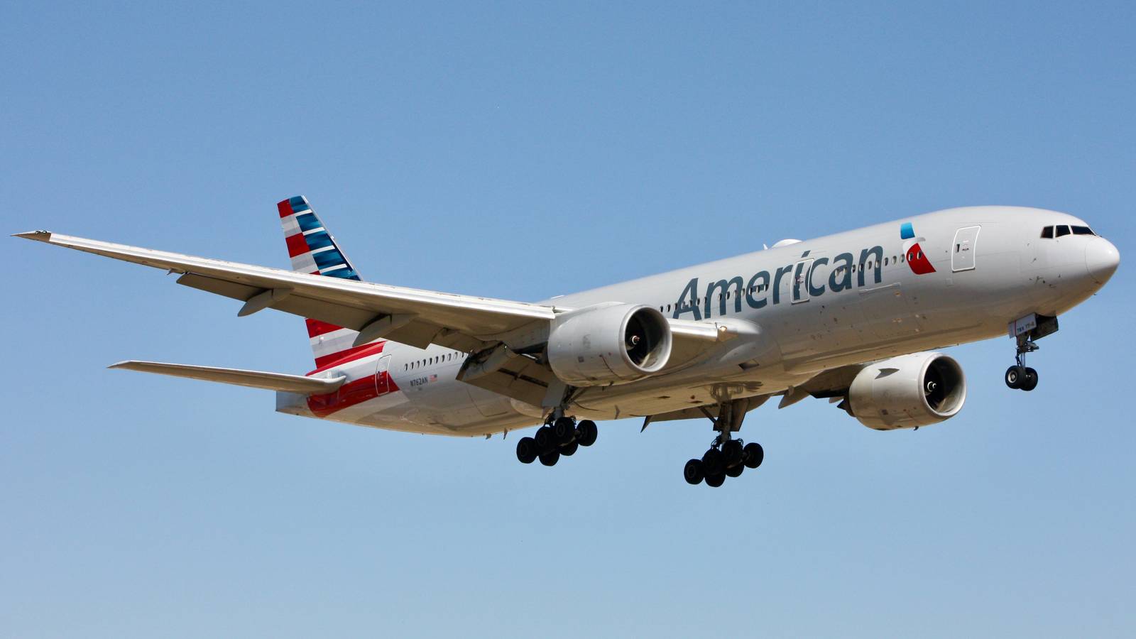 American Airlines Passenger Fractures Leg After Severe Turbulence Jolts Boeing 777-200ER