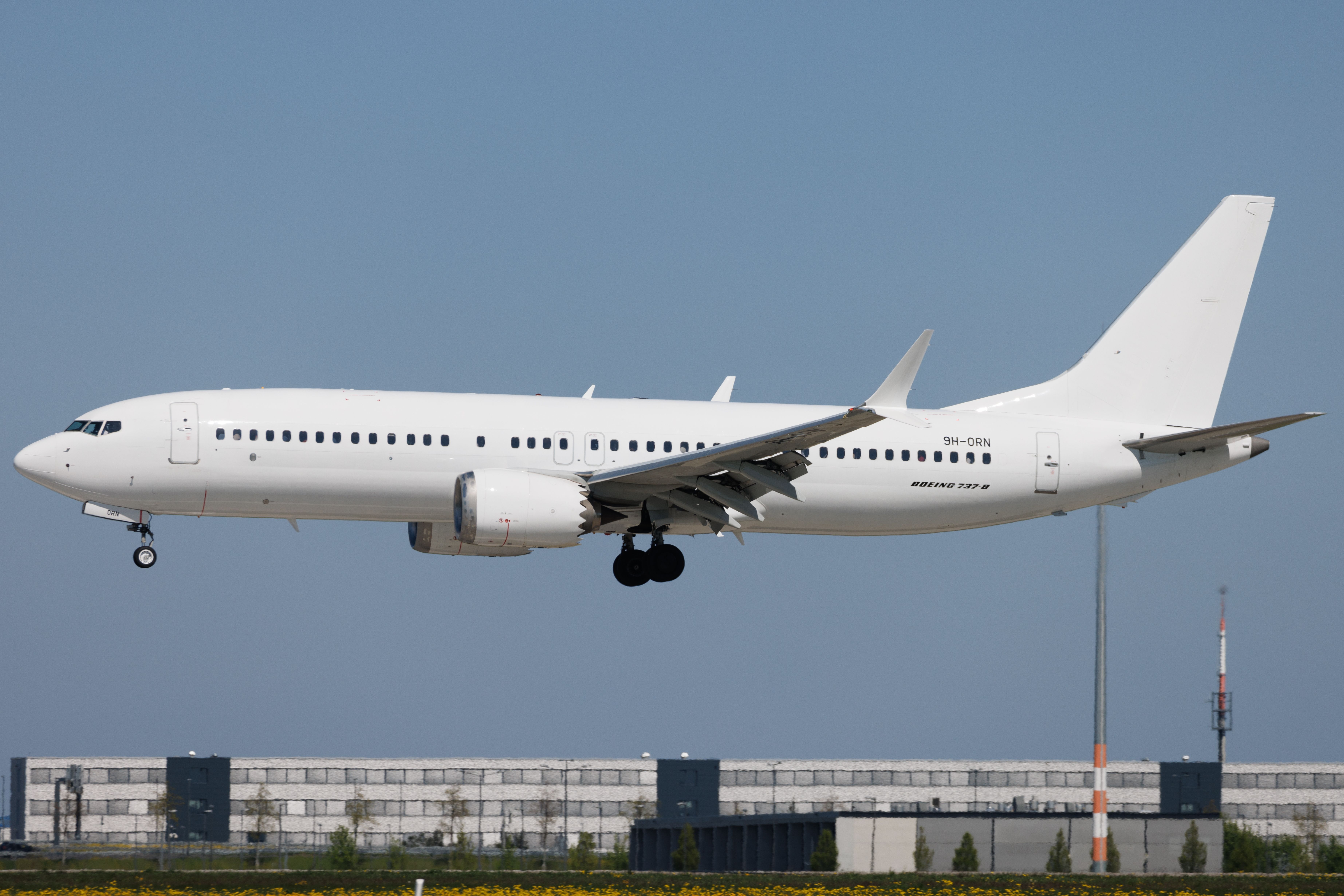 Avia Solutions Group Orders Up To 40 Boeing 737 MAX Planes With Options For 40 More