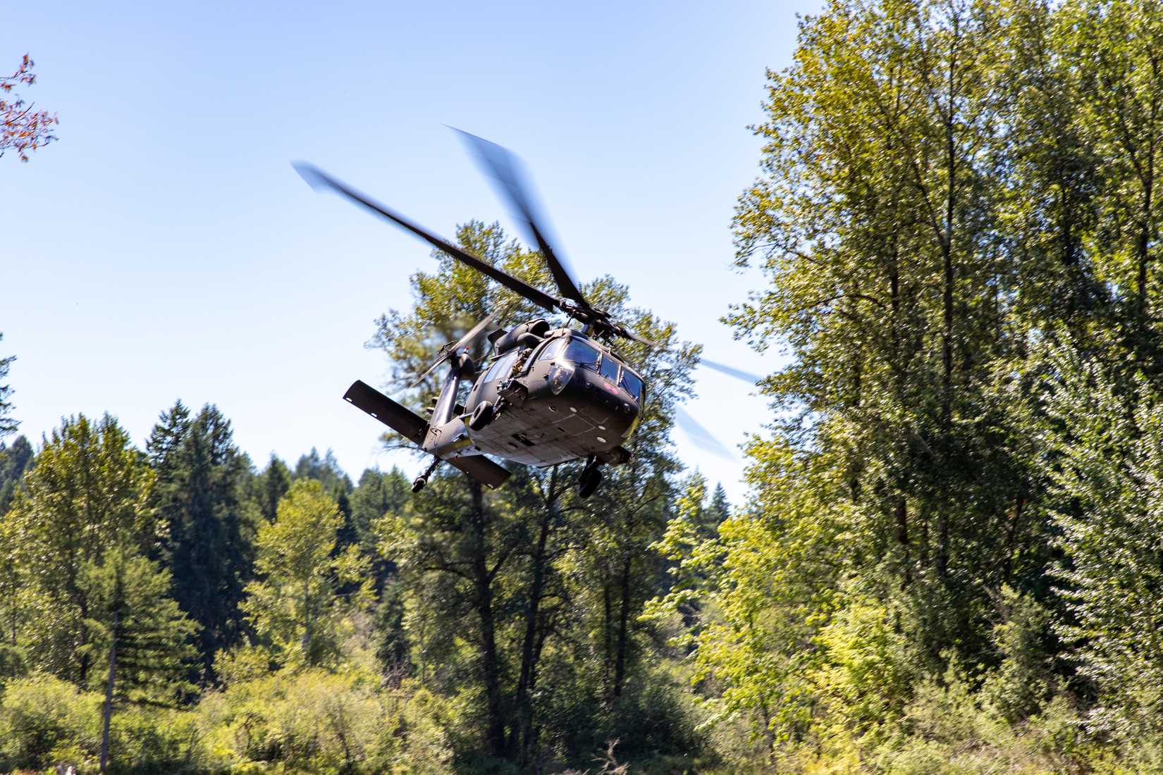 Helicopter Approach Radar The Search Is On For New AESA Radar Systems For US Army Helicopters