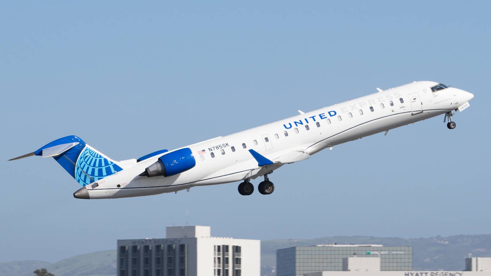 SkyWest Reports $90 Million Profit Q3 & Confirms Contract With United Airlines To Operate 40 CRJ550s