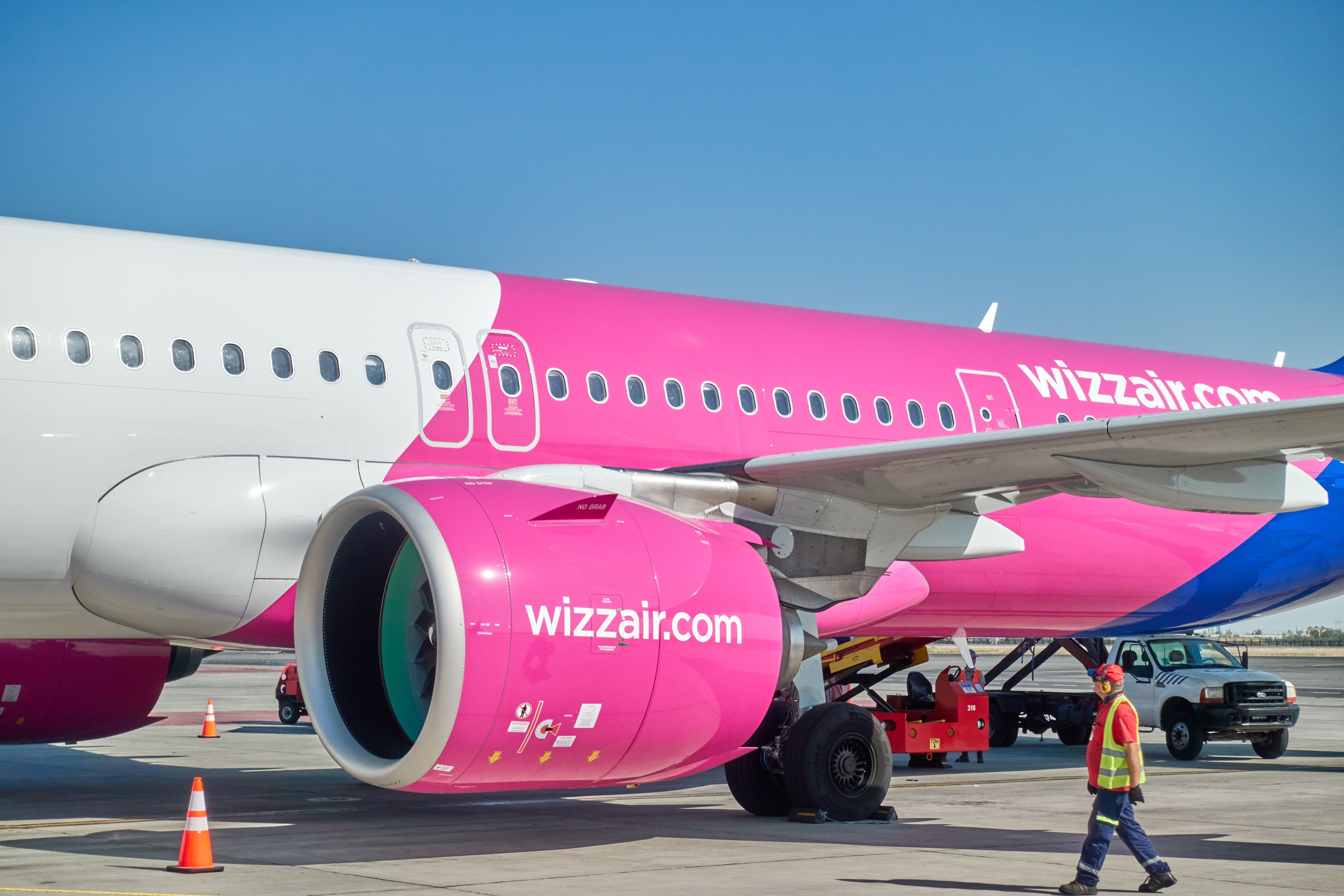 Wizz Air Sees H1 Earnings Drop To $888 Million As Pratt & Whitney GTF Engine Issues Increase Operating Costs