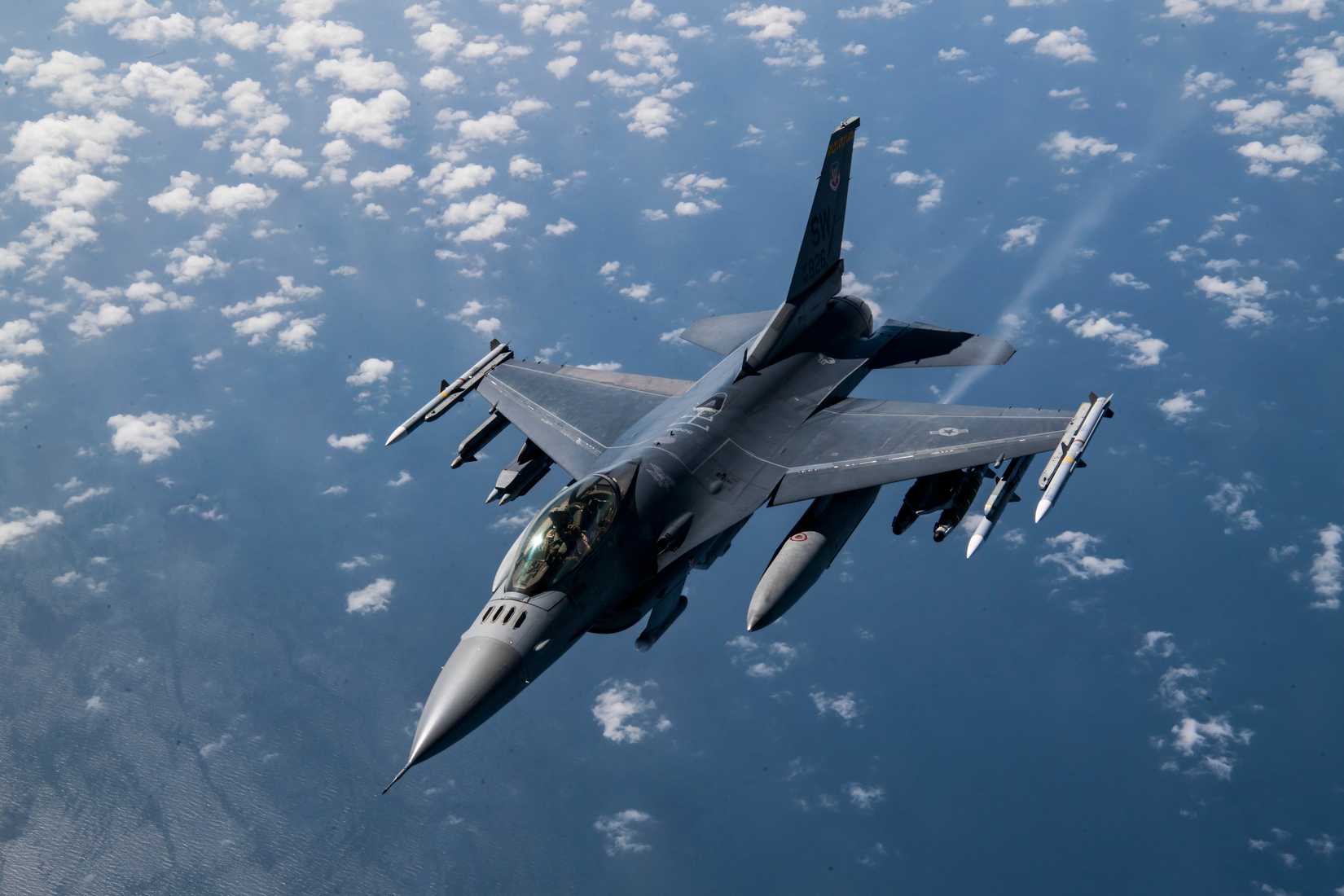 Inside The F-16 Cockpit's Golden Bubble Canopy