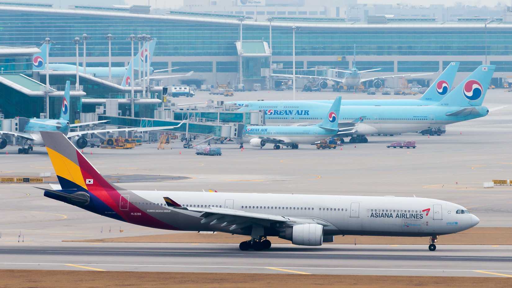 Asiana Airlines and Korean Air aircraft at Seoul Incheon International Airport ICN