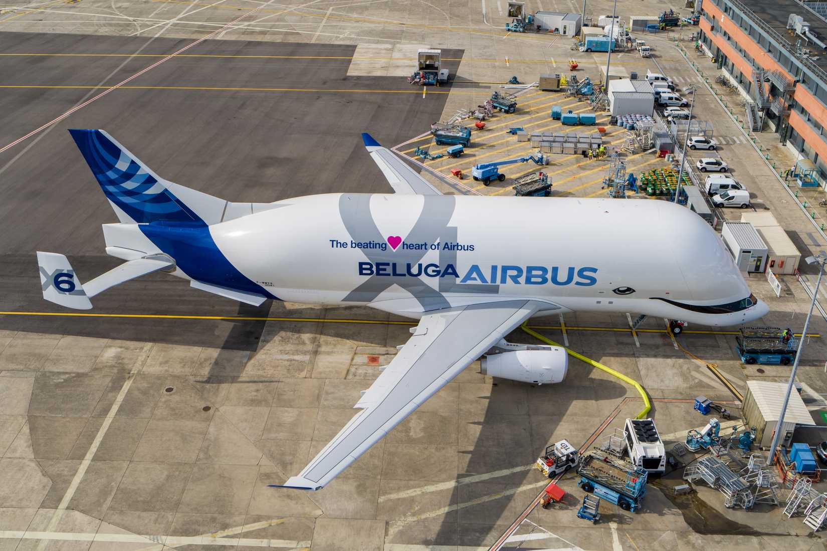 Beluga XL 6 on ground - top view