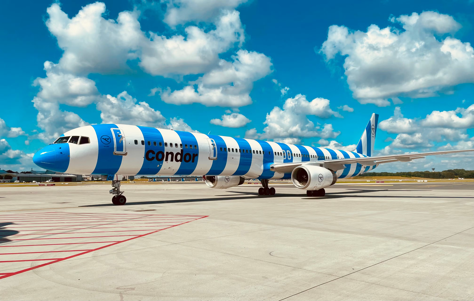 What Kind Of Airline Is Condor?