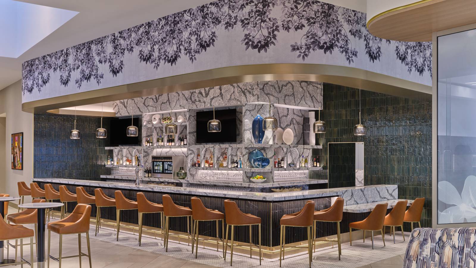 Charlotte Douglas International Airport Gets A Taste Of Luxury With Delta’s 14,000-Square-Foot Sky Club Lounge
