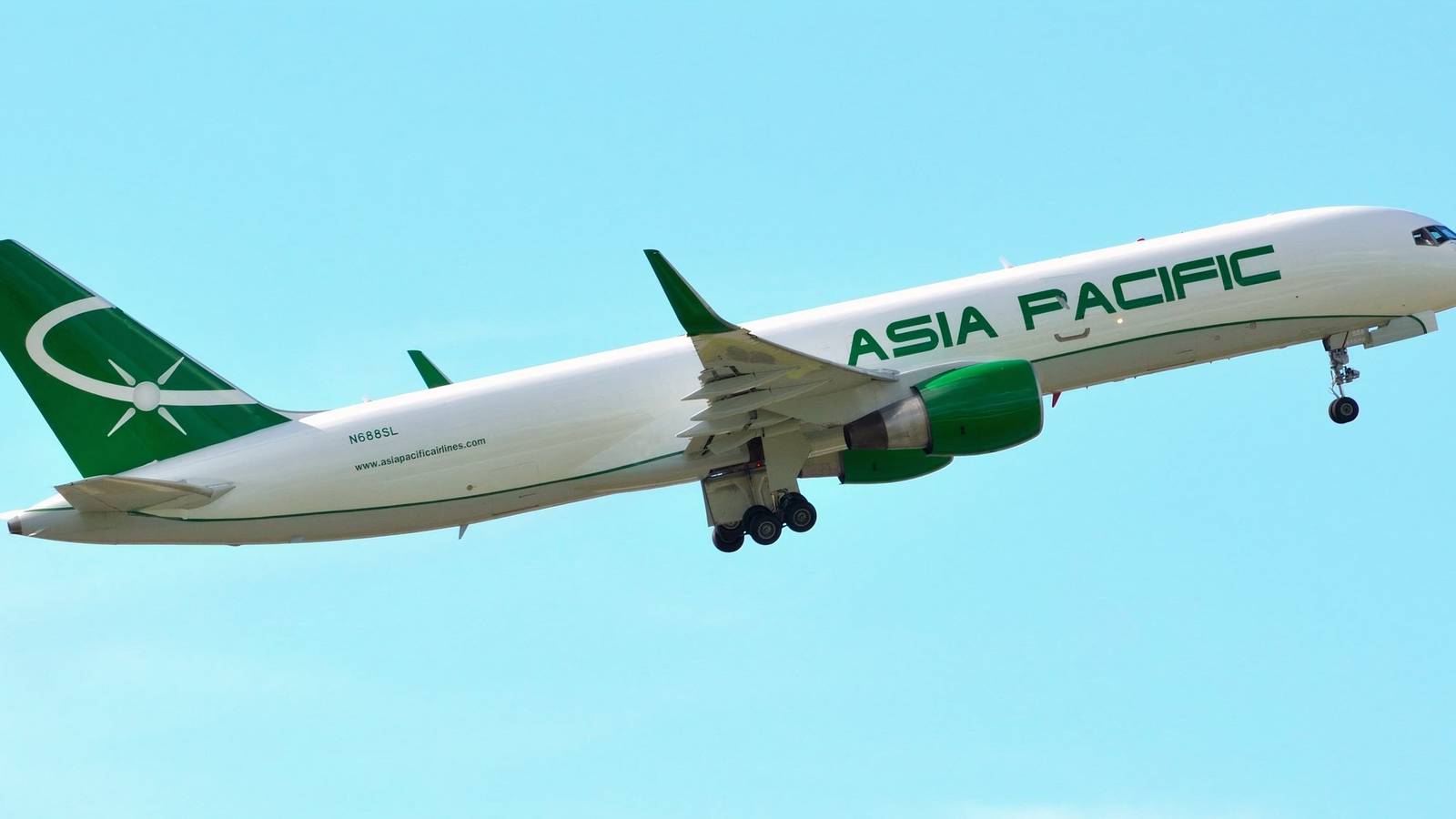 Asia Pacific Airlines Ordered To Pay Over $2 Million After Firing Boeing 757-200 Pilot