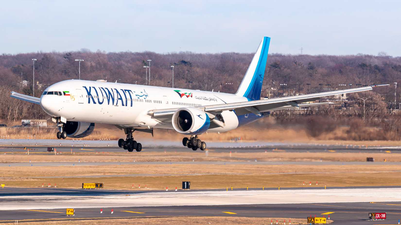 Kuwait Airways Boeing 777-300ER landing at JFK