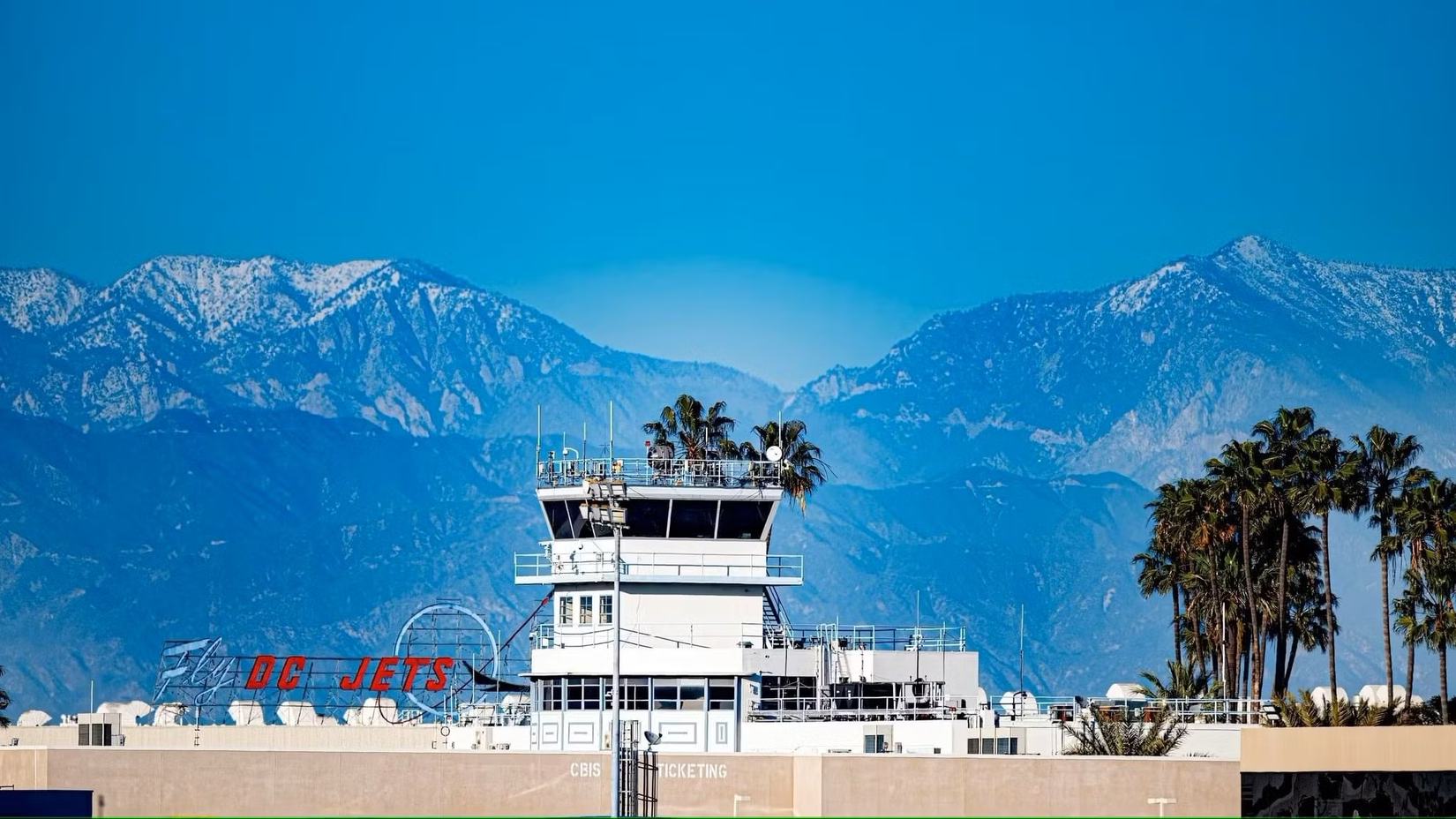The United States' 10 Oldest Airports Still In Operation