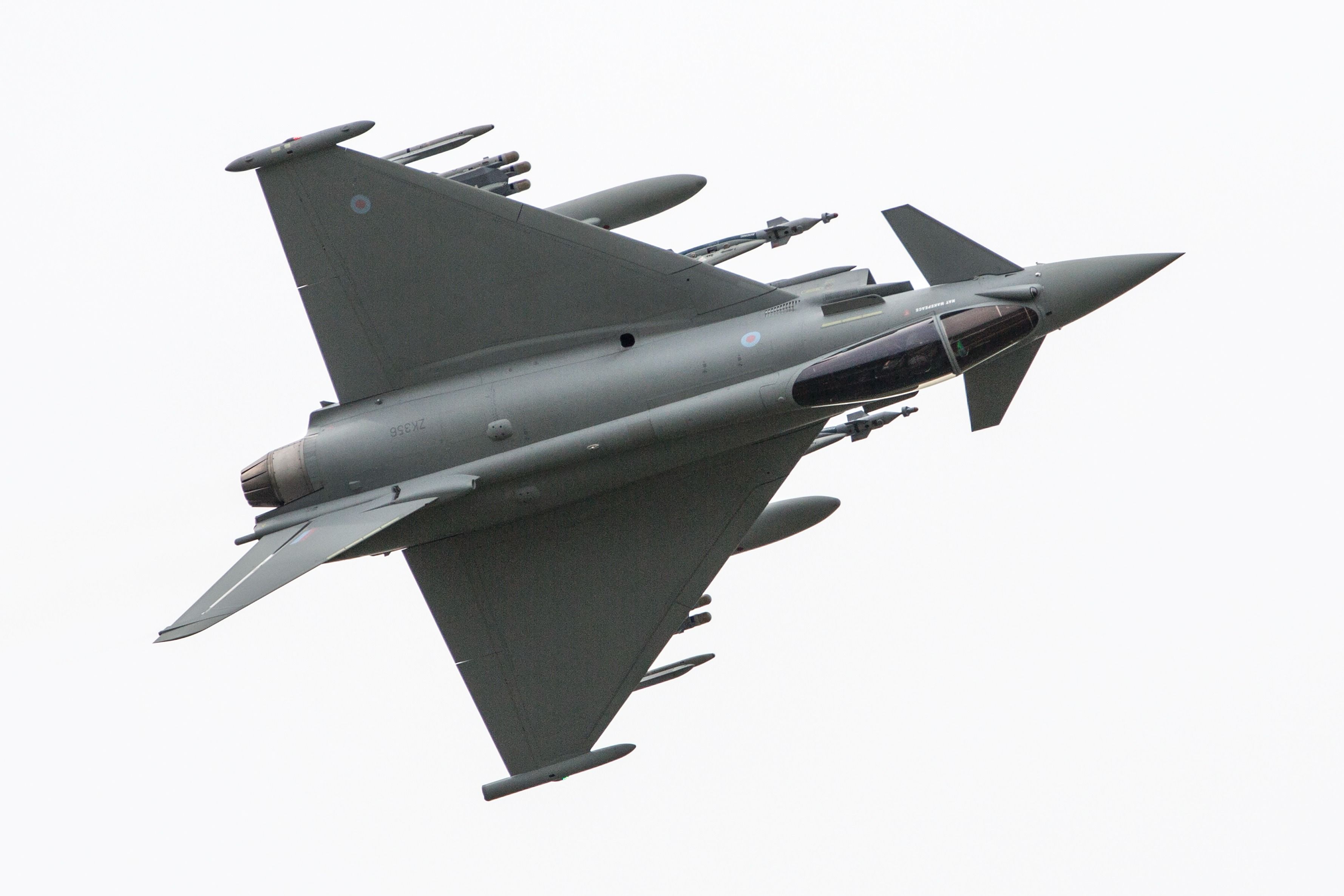 Royal_Air_Force_Eurofighter_Typhoon_FGR4_MOD_3_2