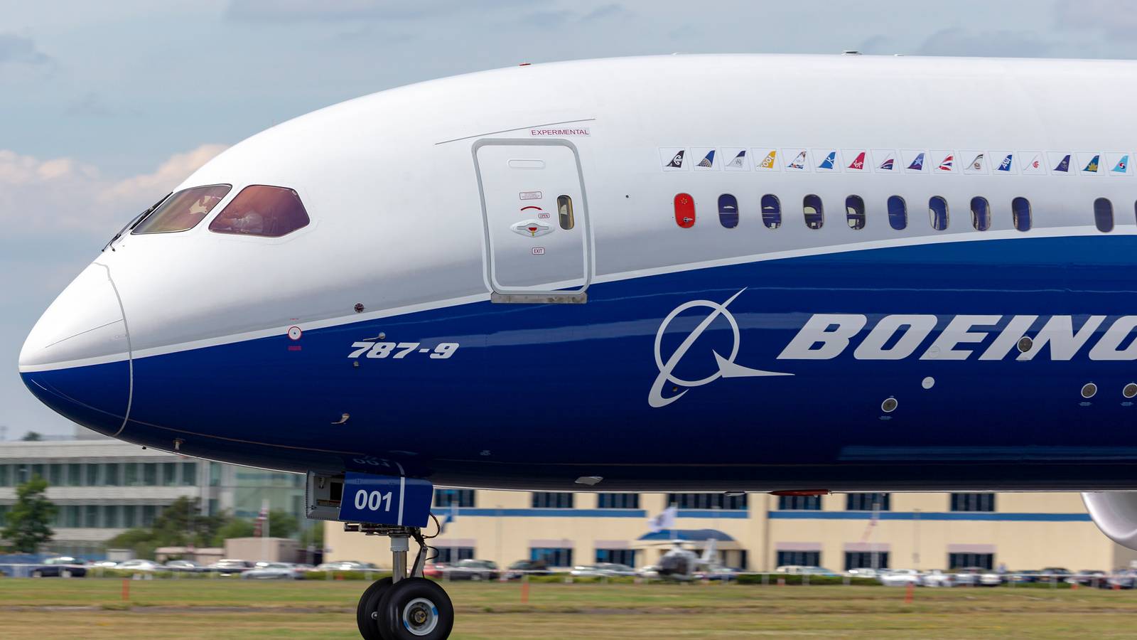 TAAG Angola Airlines Inks Sale & Leaseback Deal With AerCap For A New Boeing 787-9