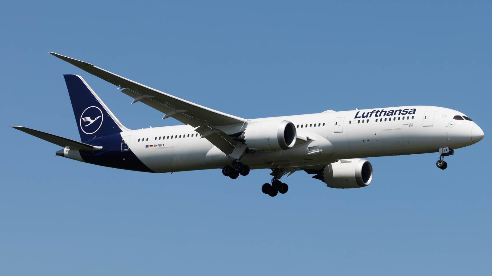 Lufthansa Boeing 787 Deliveries Delayed As New Allegris Seat Awaits FAA Certification