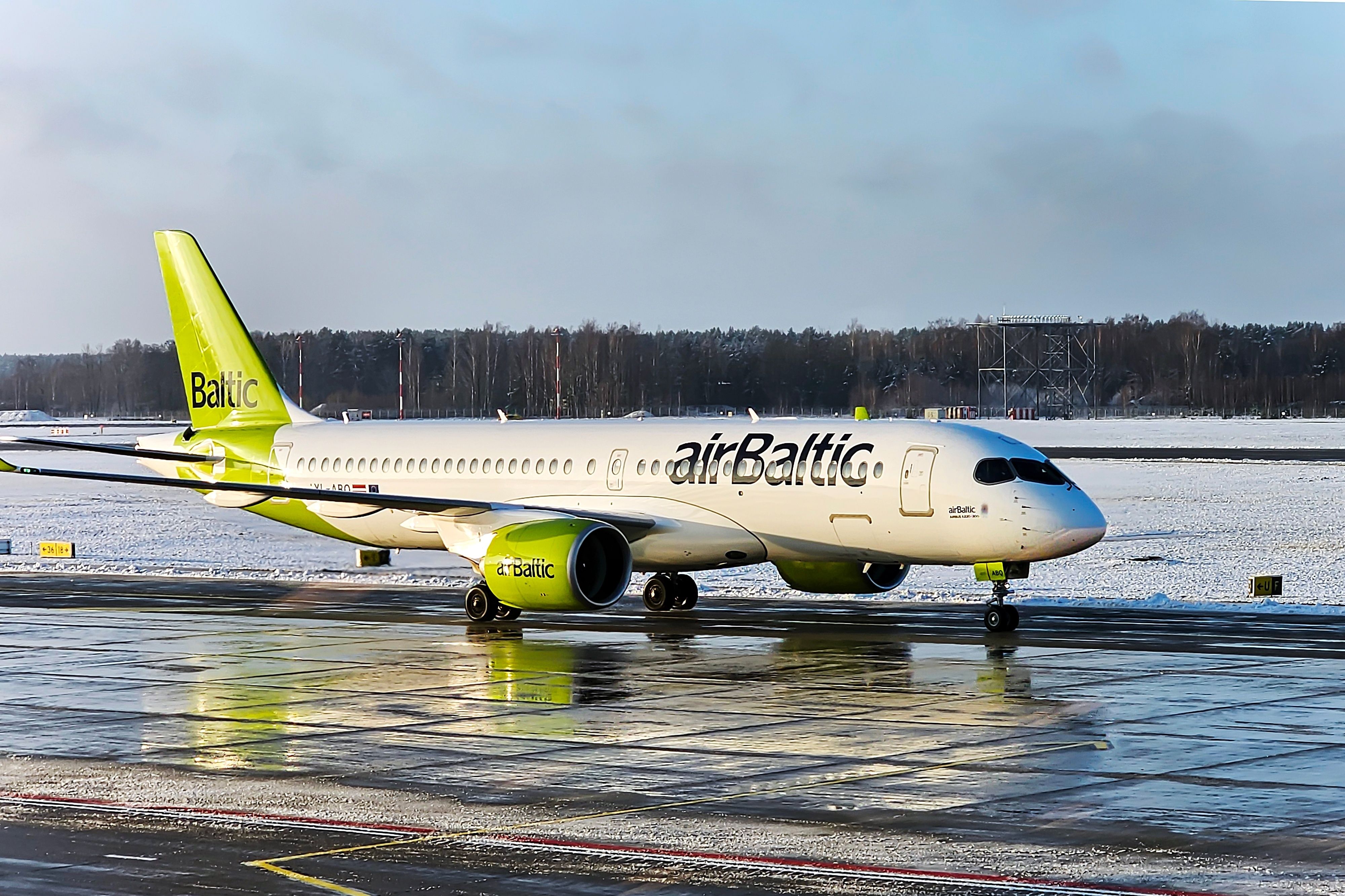 Austrian Airlines Will Begin Wet-Leased airBaltic Airbus A220 Flights In March