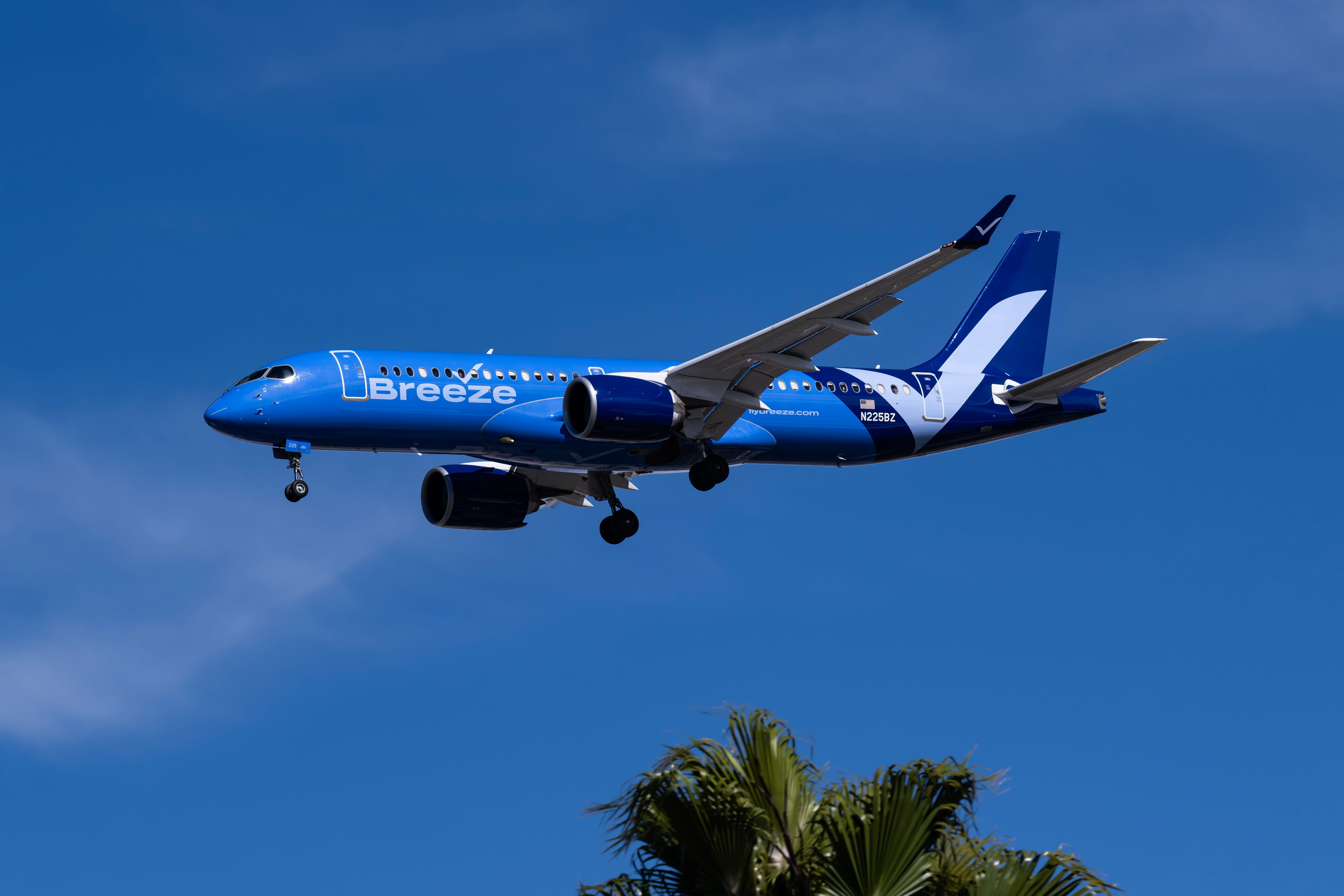 Breeze Airways Is Eyeing Hawaii Routes From The West Coast